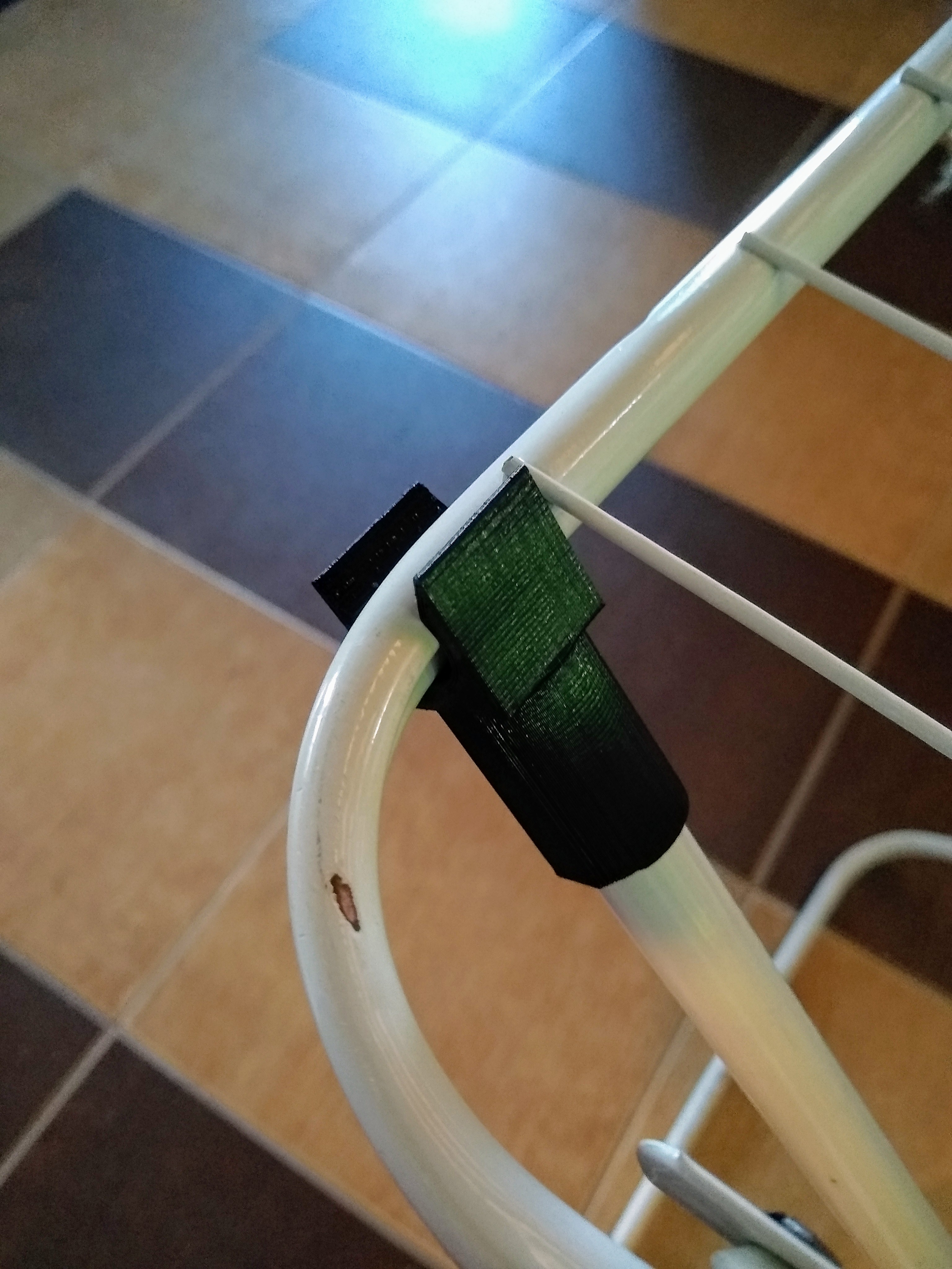 Clothes dryer holder fix