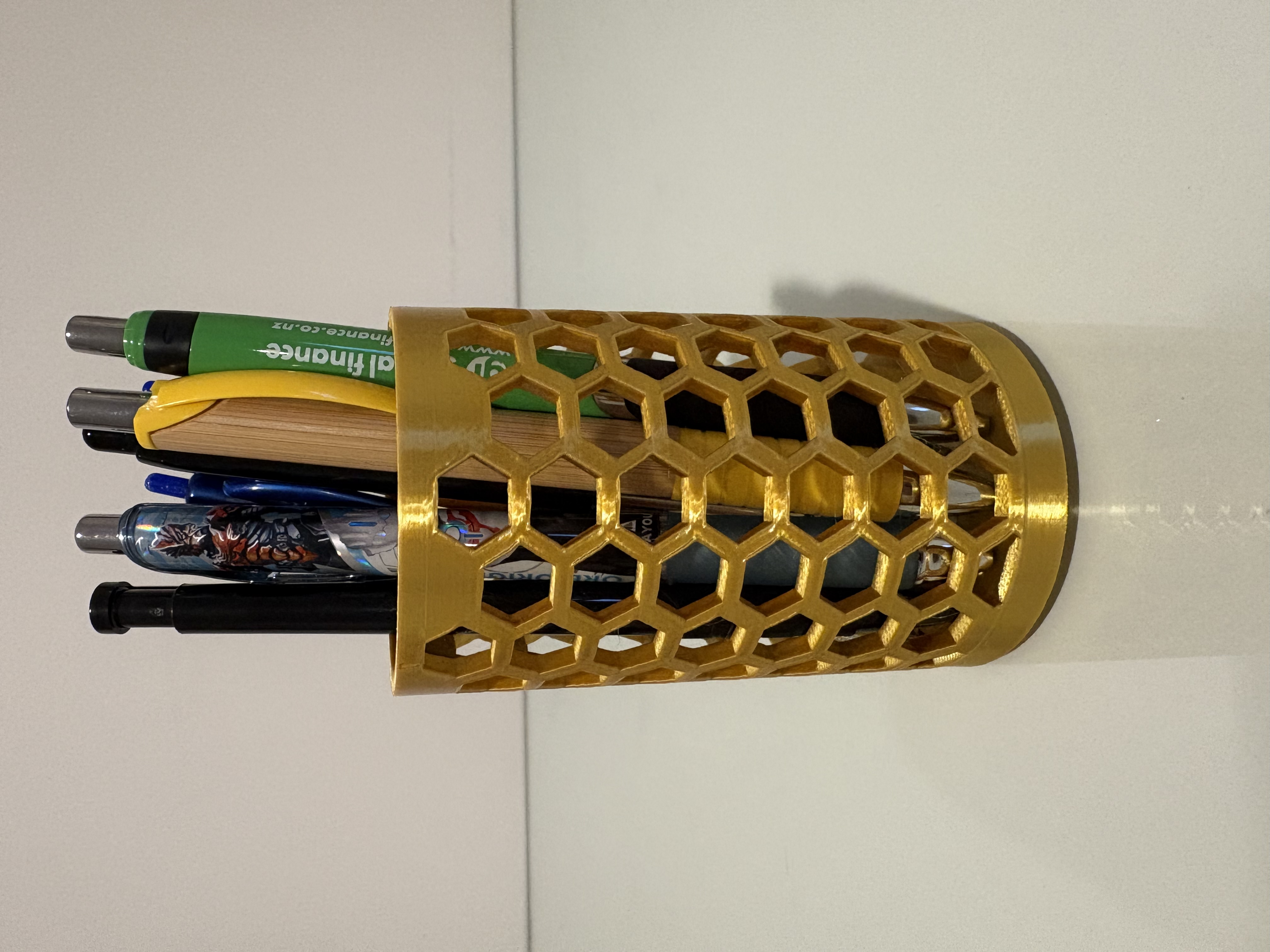 Pen holder