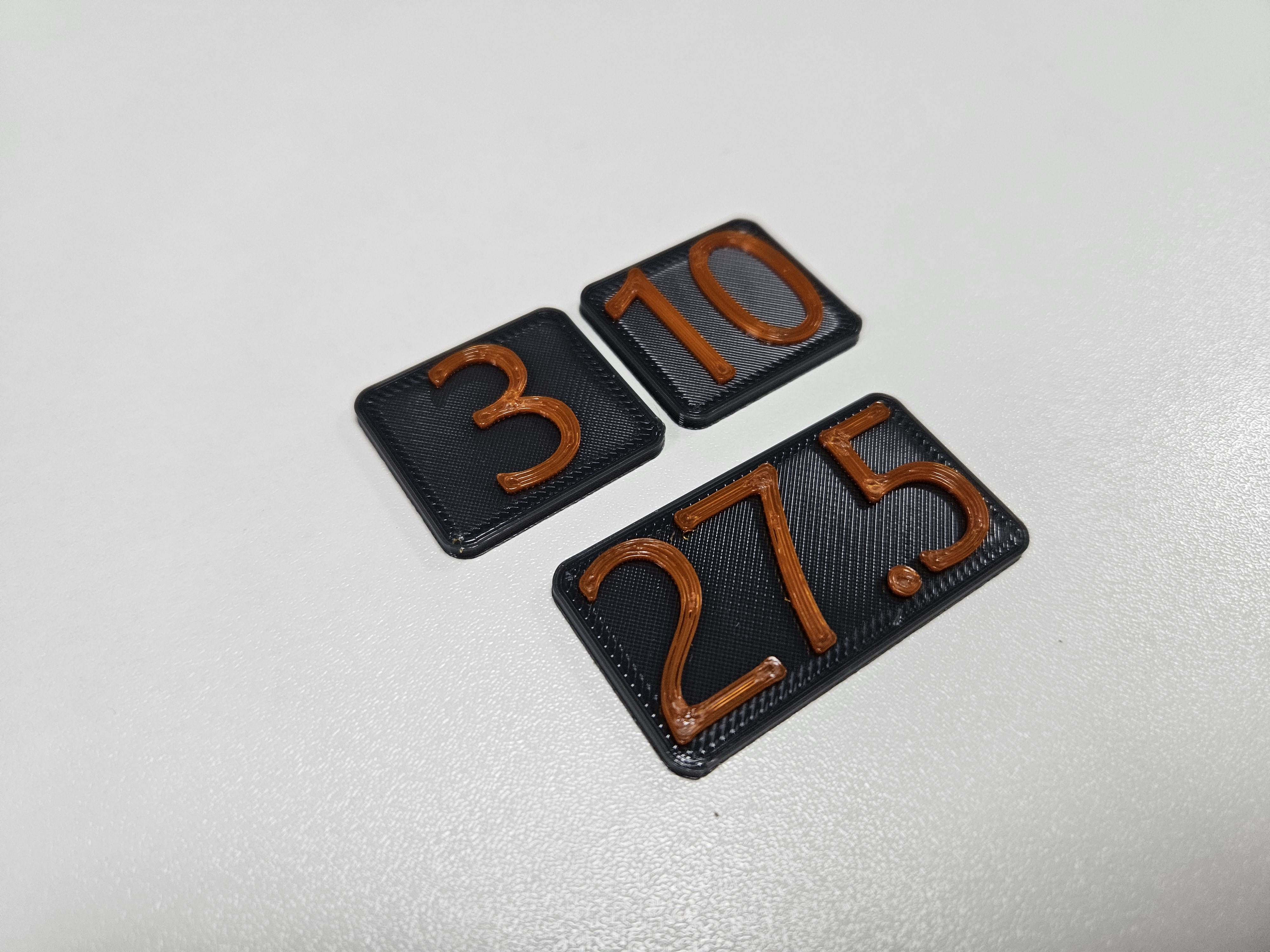 Digital weight labels for the gym