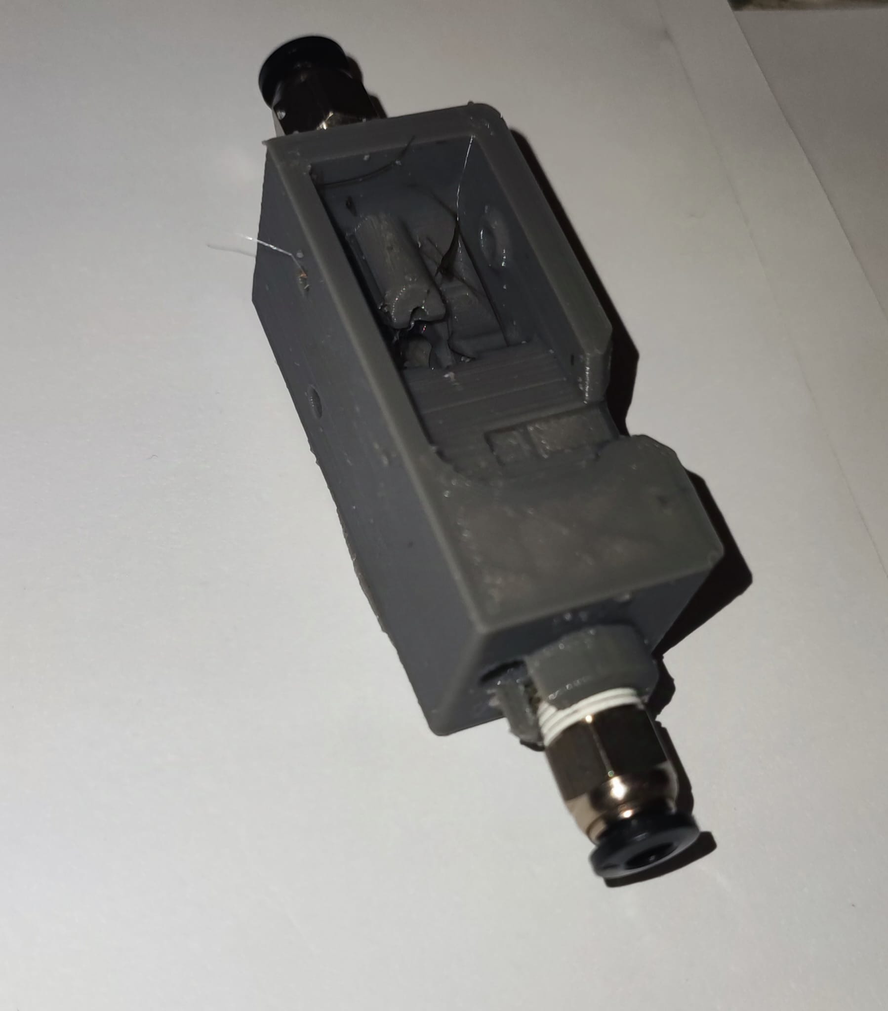 Inline filament diameter sensor using hall effect sensor -remix of infidel model from @MadeWithLayers 3D model thumbnail