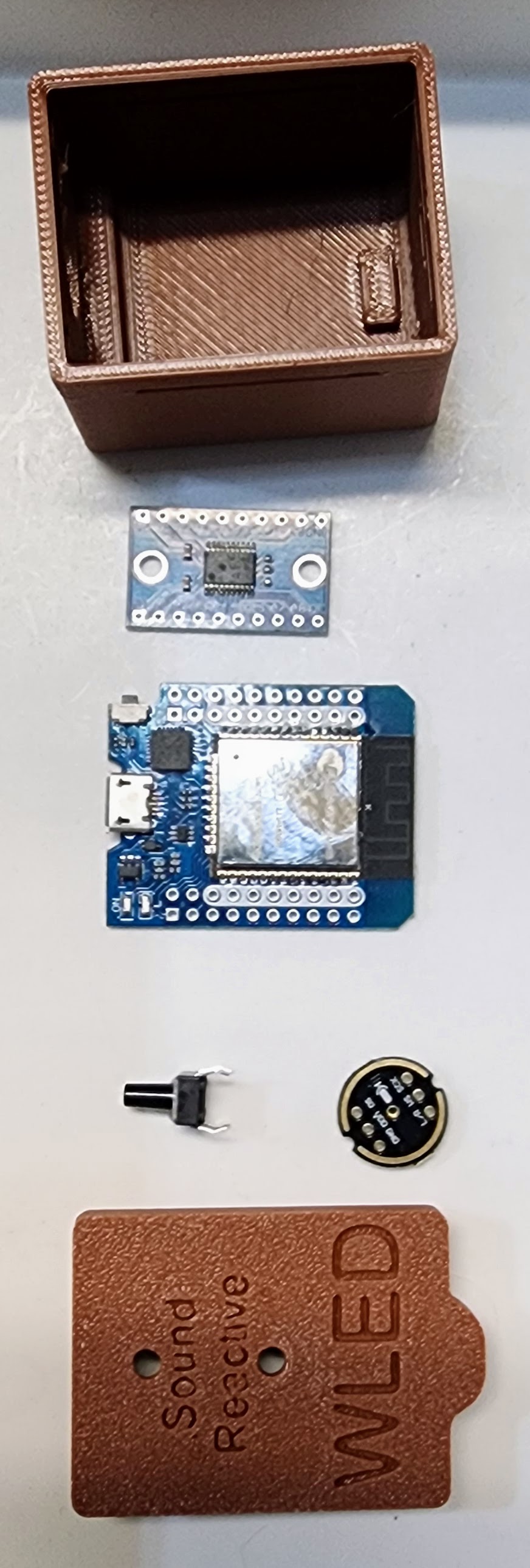 Wled sound reactive enclosure with pushbutton — miniatura 7