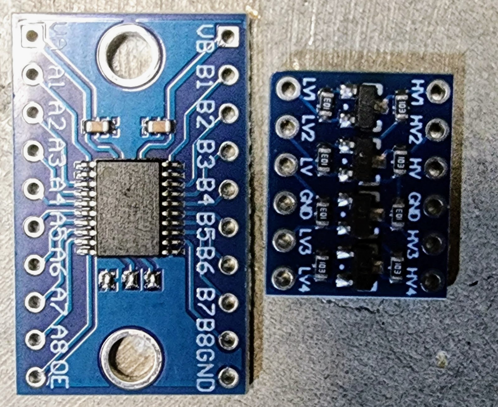 Wled sound reactive enclosure with pushbutton — miniatura 2