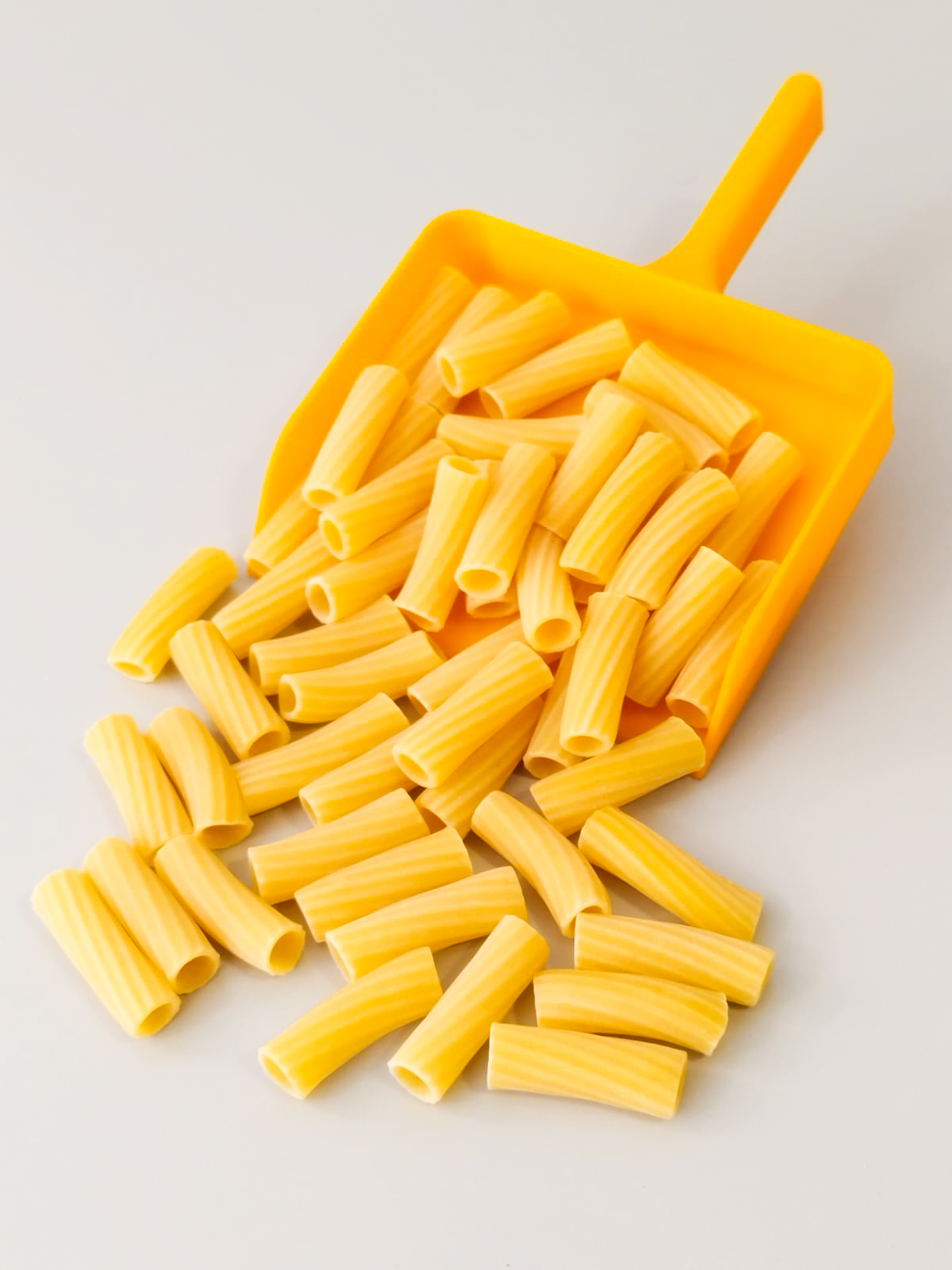 Cook's dustpan shovel.