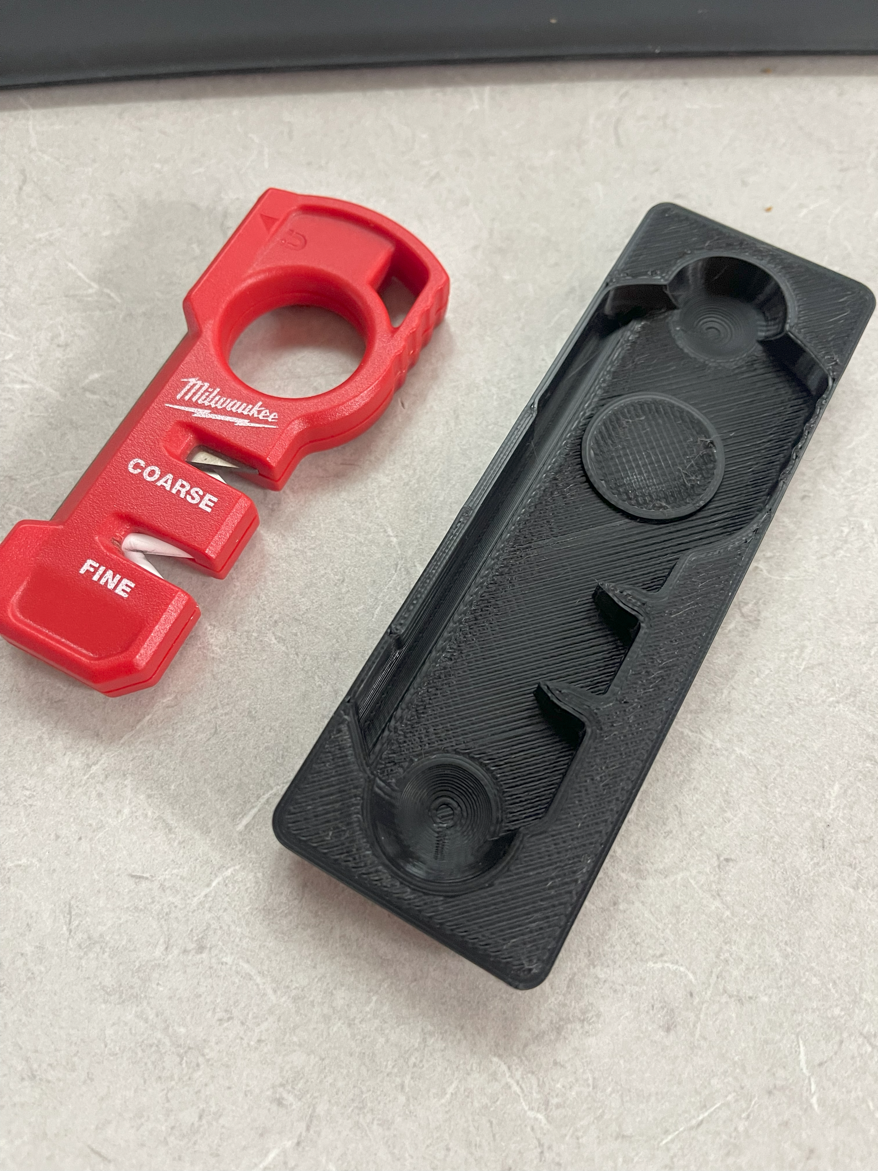 Gridfinity - Milwaukee Compact Knife Sharpener 48-22-1590 - Holder