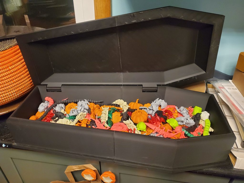 Extra Large Coffin — miniatura 2