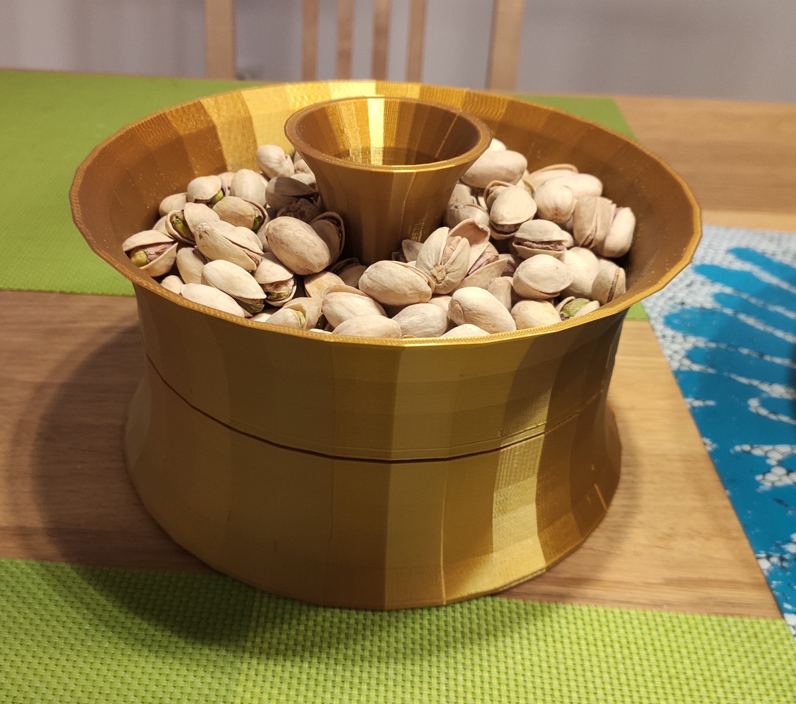 Pistachio bowl