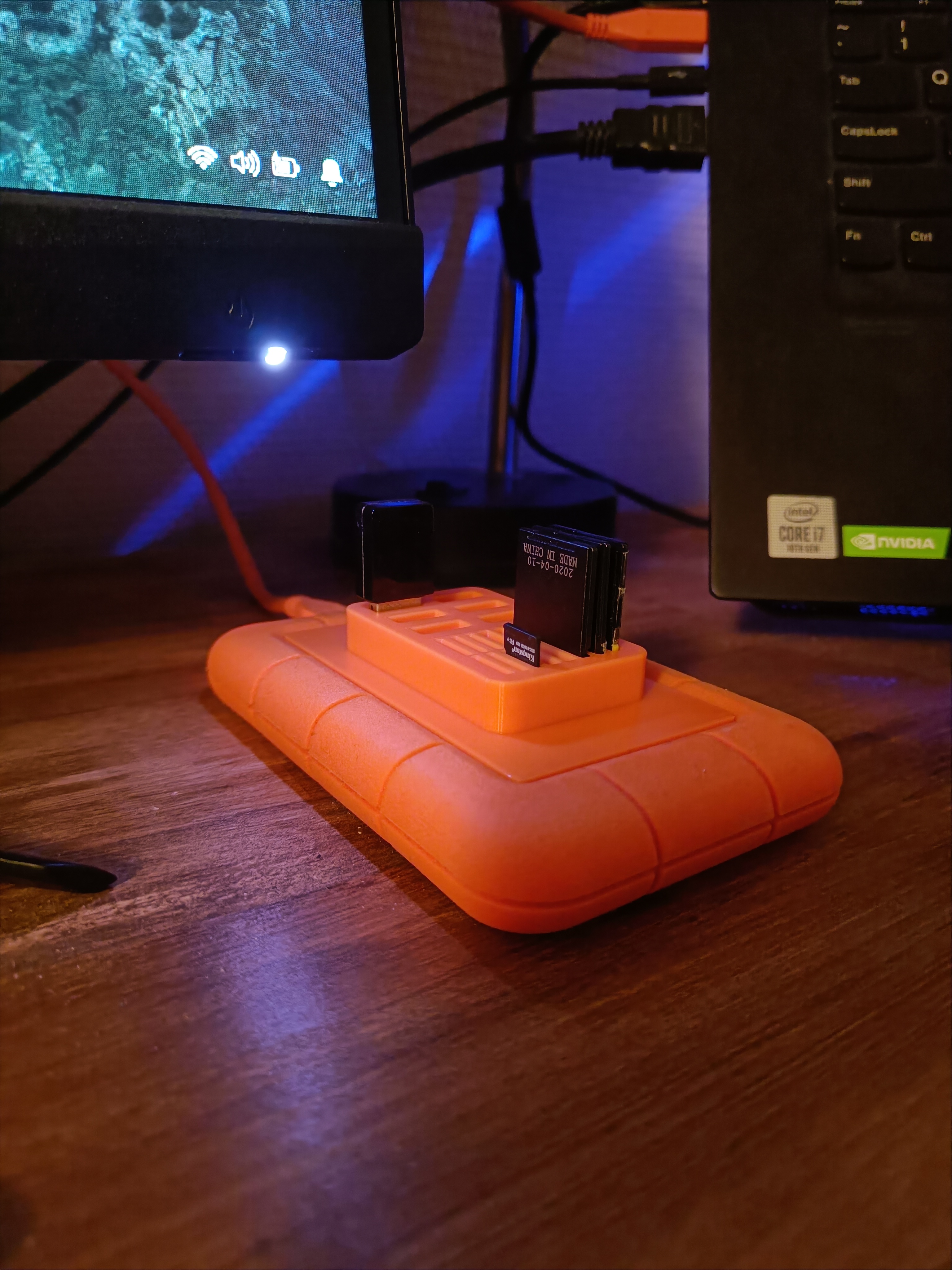 SD card and USB holder for LaCie Rugged harddrive