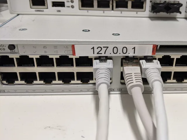 Cisco Catalyst 9300 Label Plate