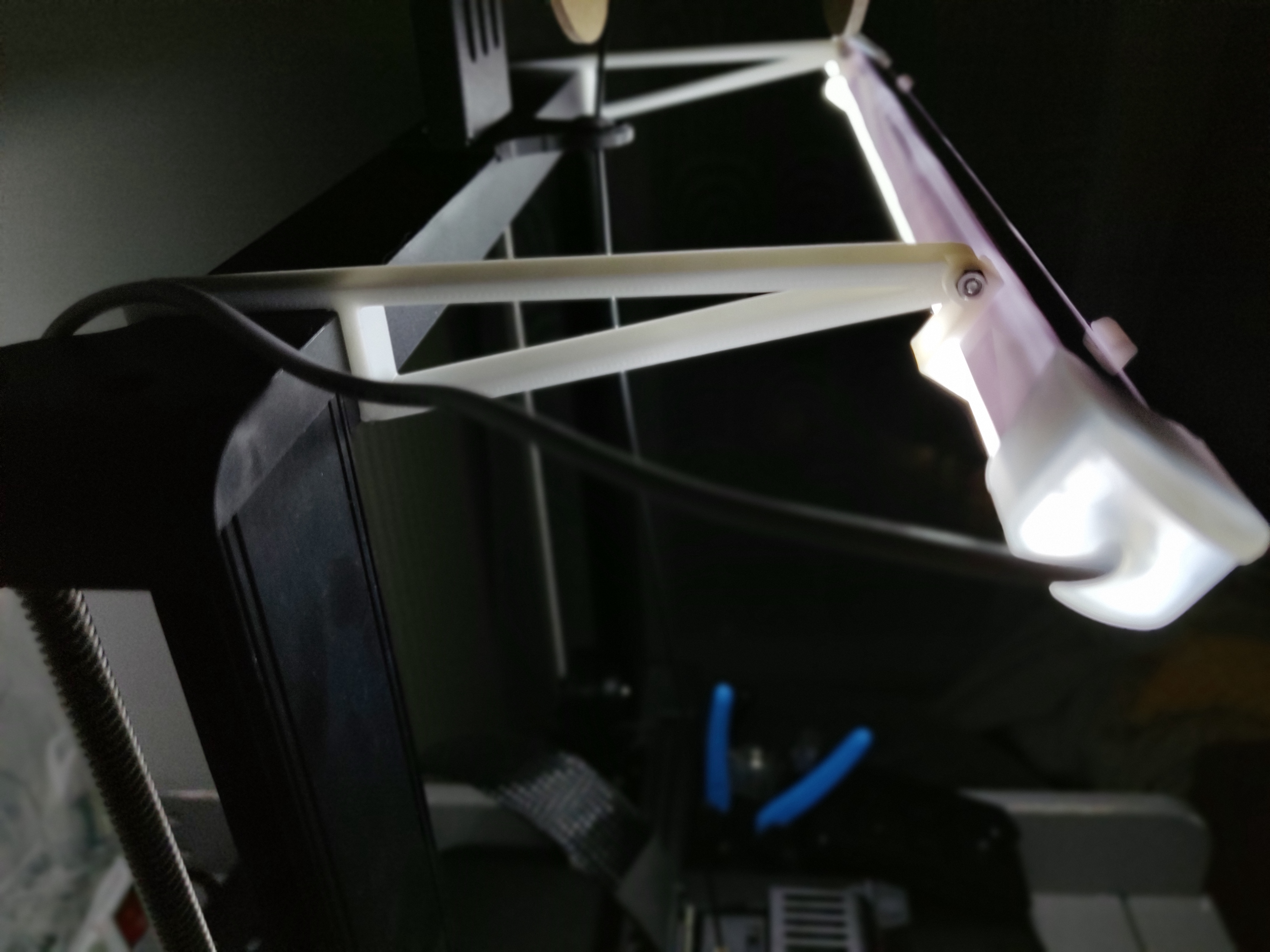 Light bar holder for Ender3 v3 SE