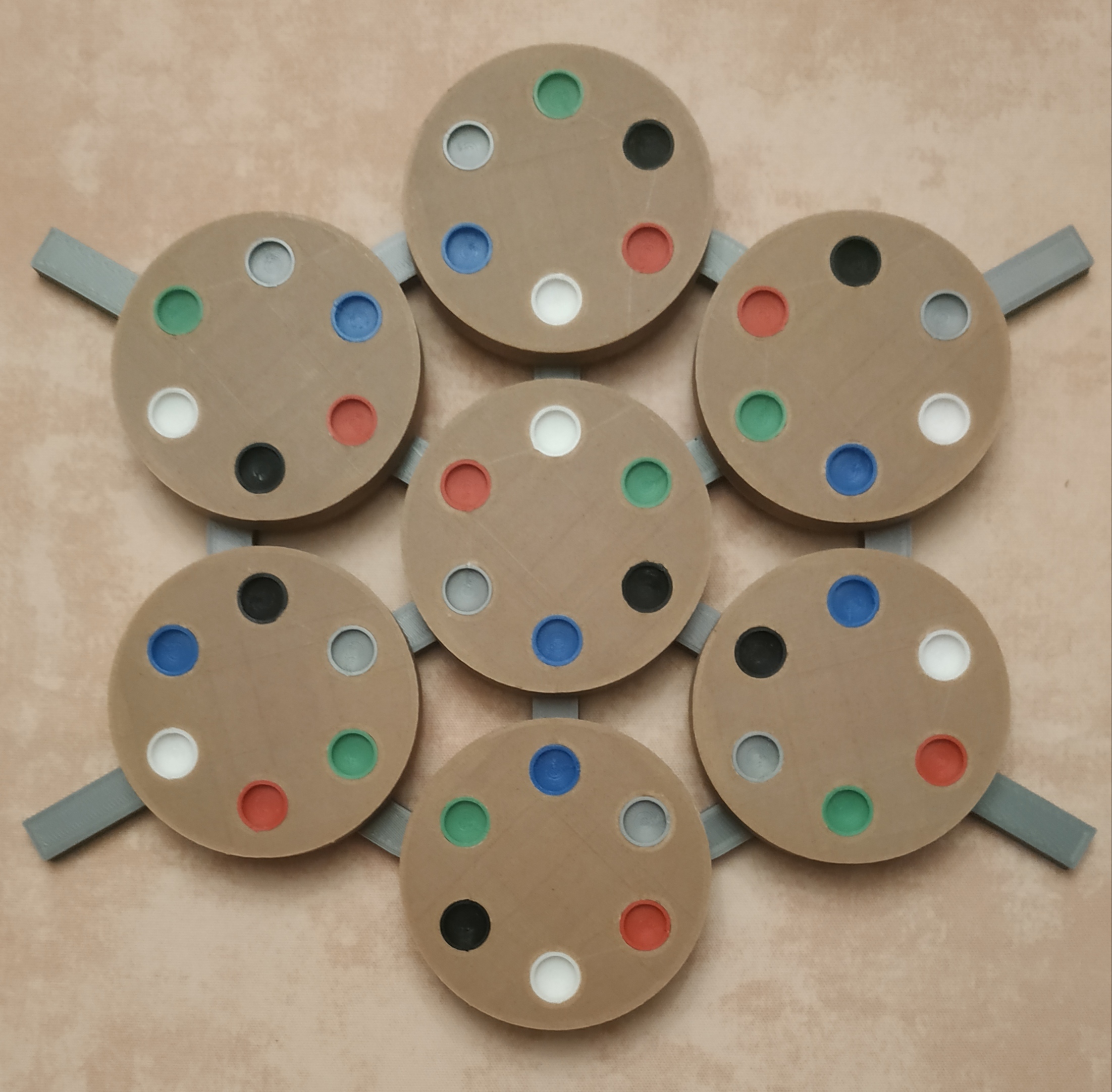 Rolling color puzzle