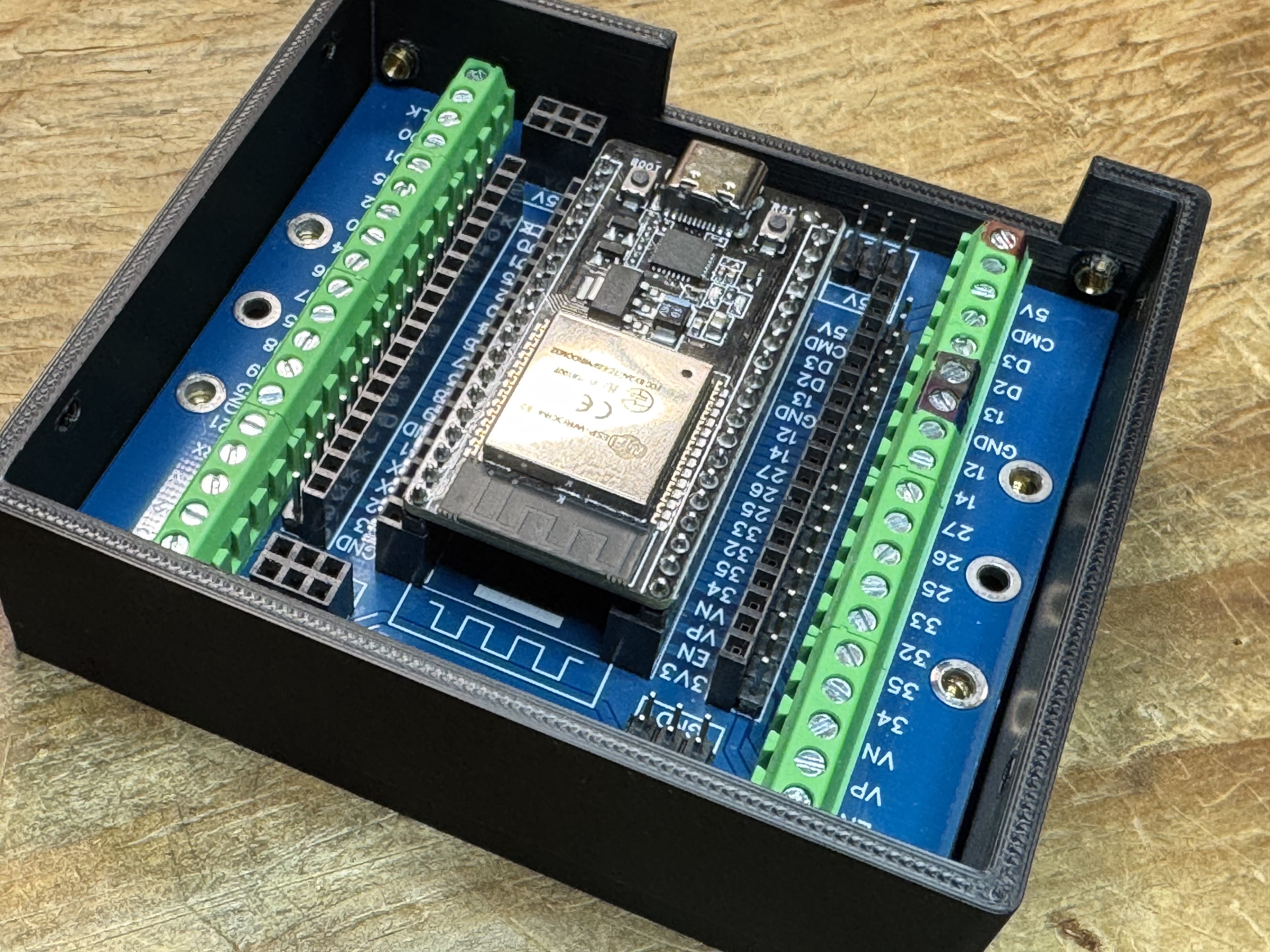 WLED Open Source Project Case and Mount — thumbnail 6