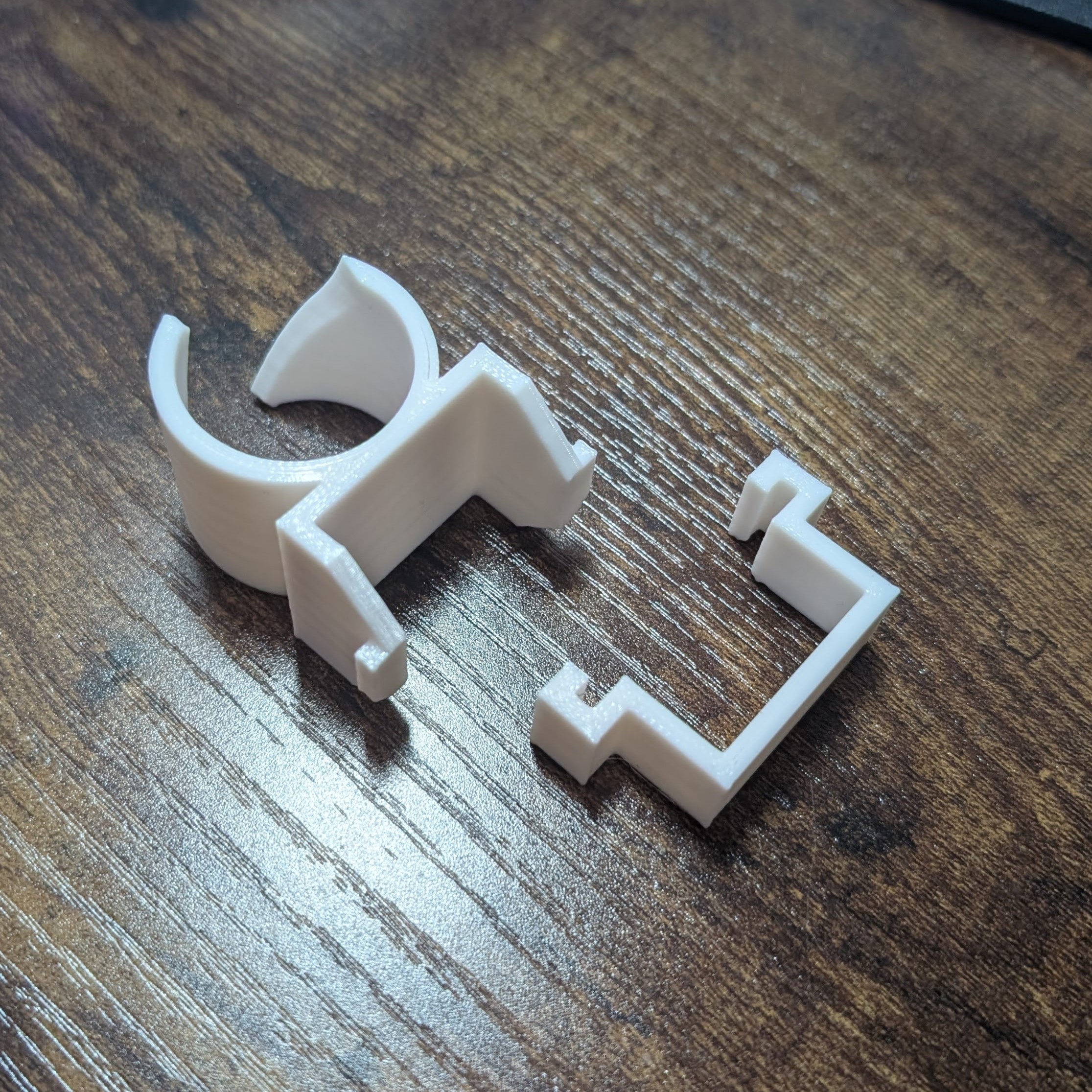 Miniatura 2 do modelo 3D Square Table Leg Compresion Cable Bracket
