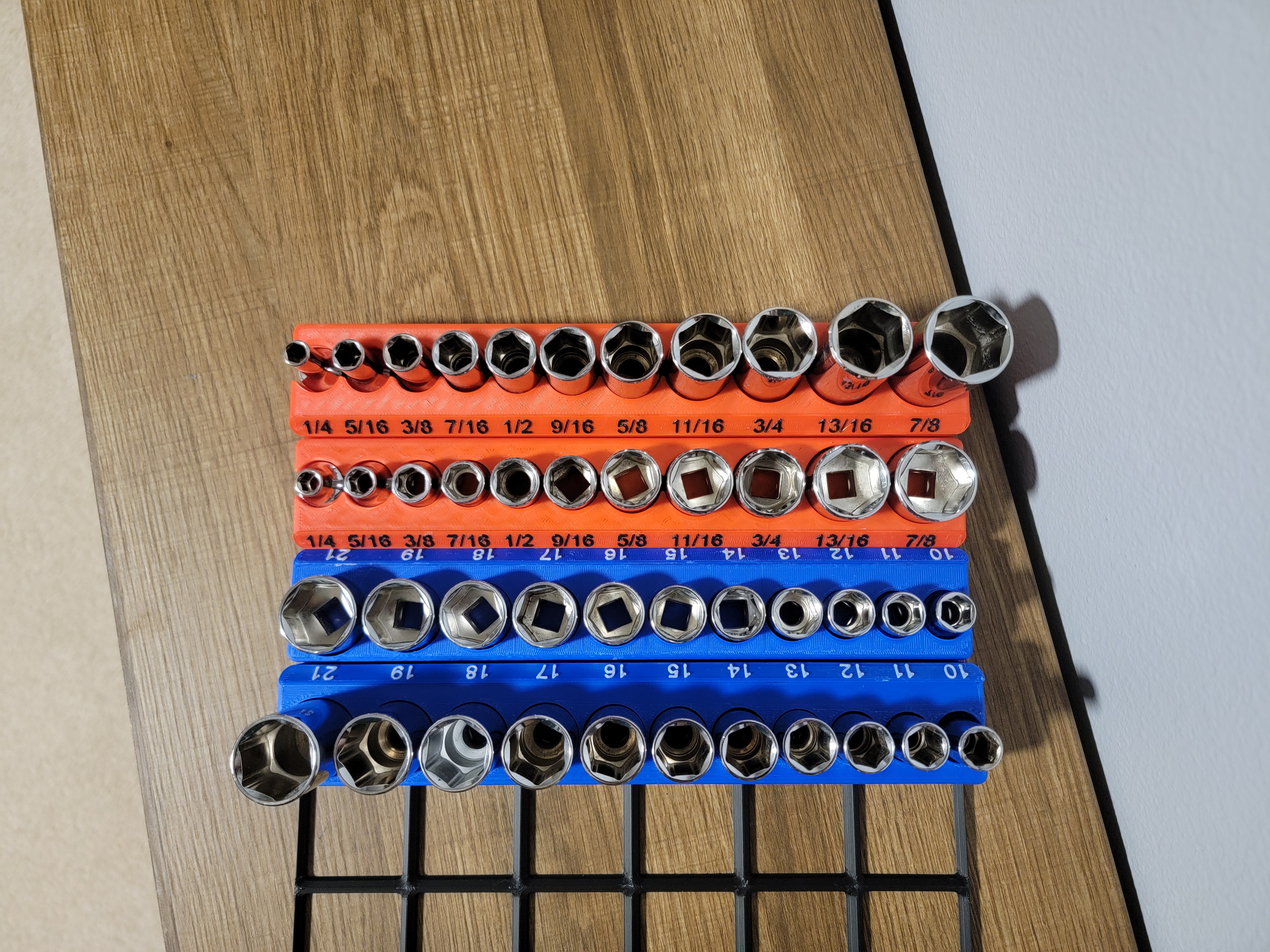 Miniatura 4 do modelo 3D Socket Holders 3/8" Drive - Gridfinity (1 row)