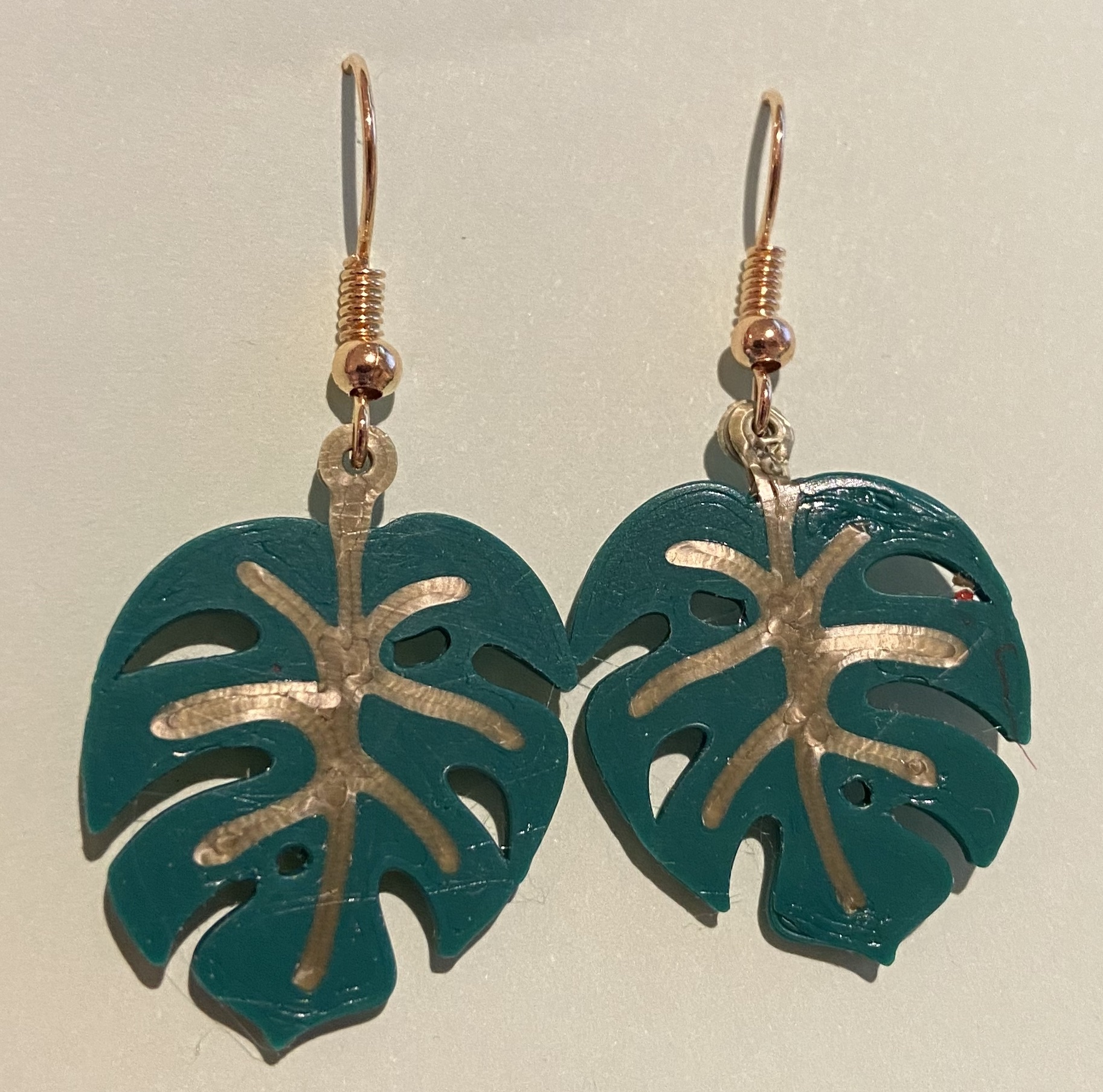 Monsterra leaf earrings by Pippa | Download free STL model | Printables.com