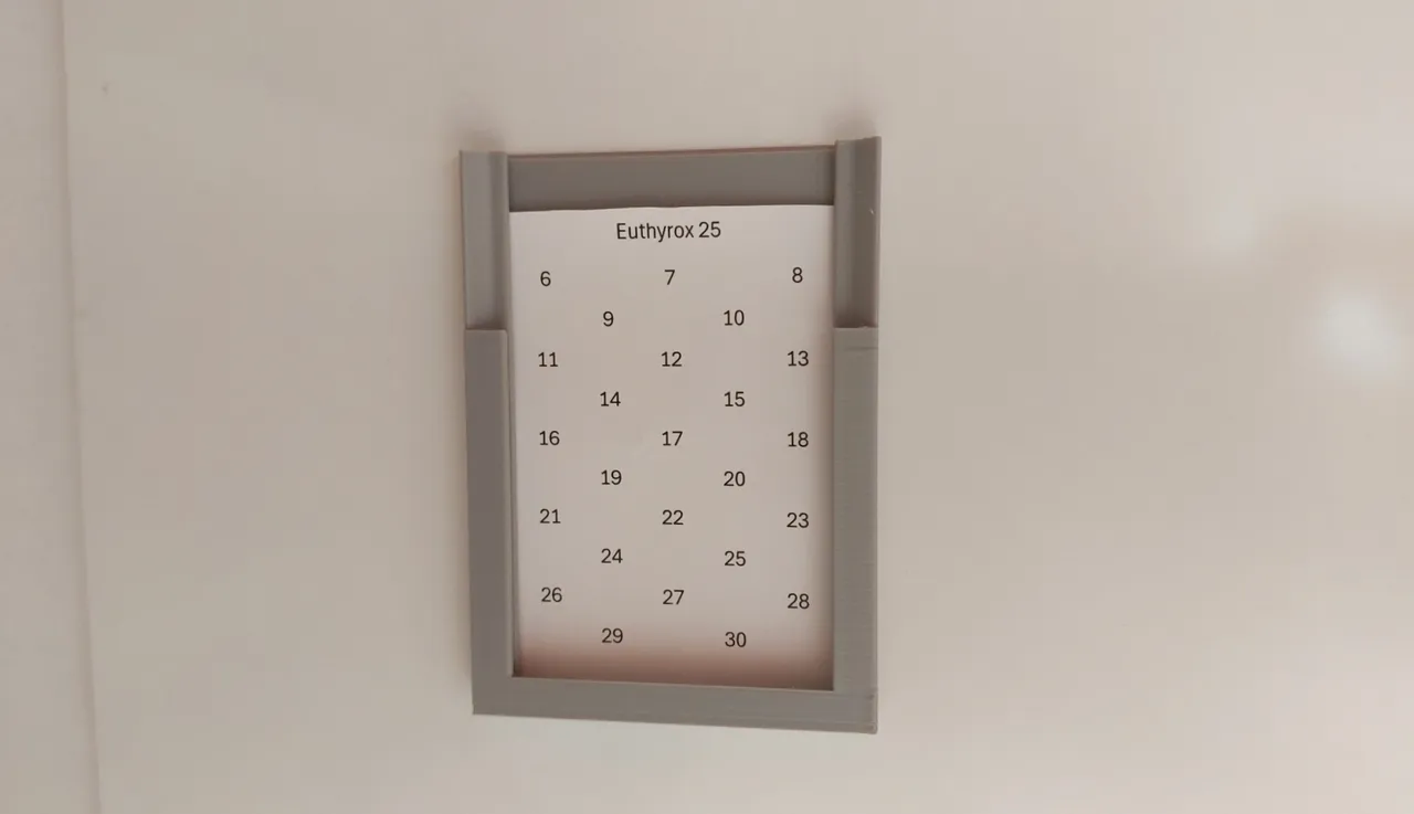 pill-dispenser-with-dates-by-frantzs-download-free-stl-model