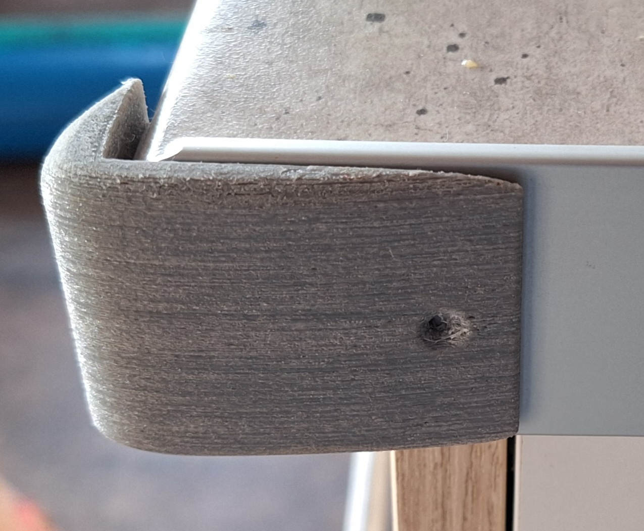 Worktable Head Corner Protection — thumbnail 2