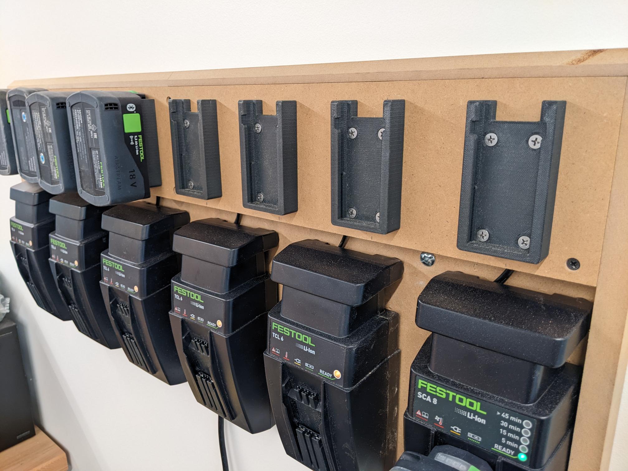 Battery holder for Festool batteries