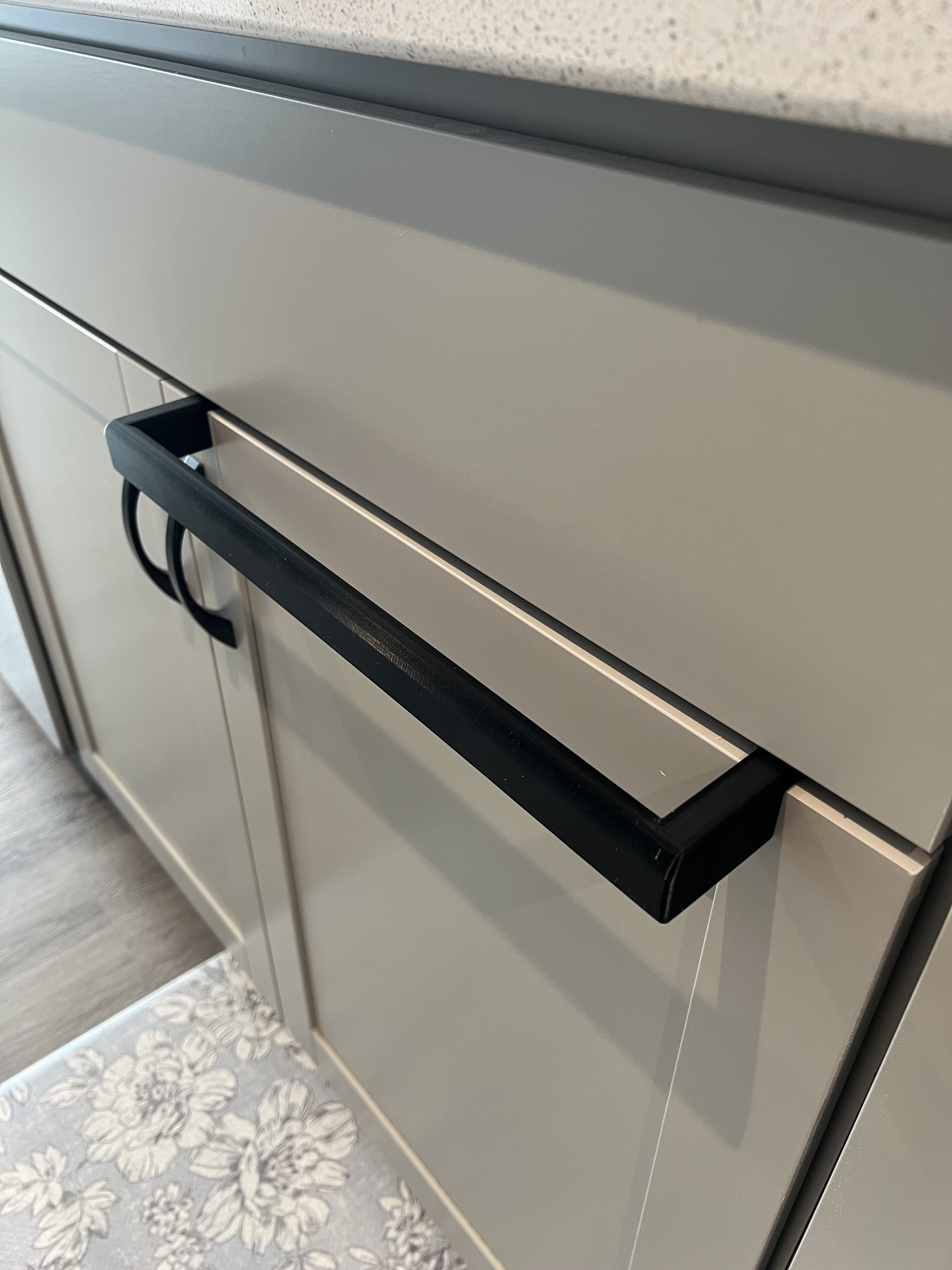 Towel Bar for Cabinet Door