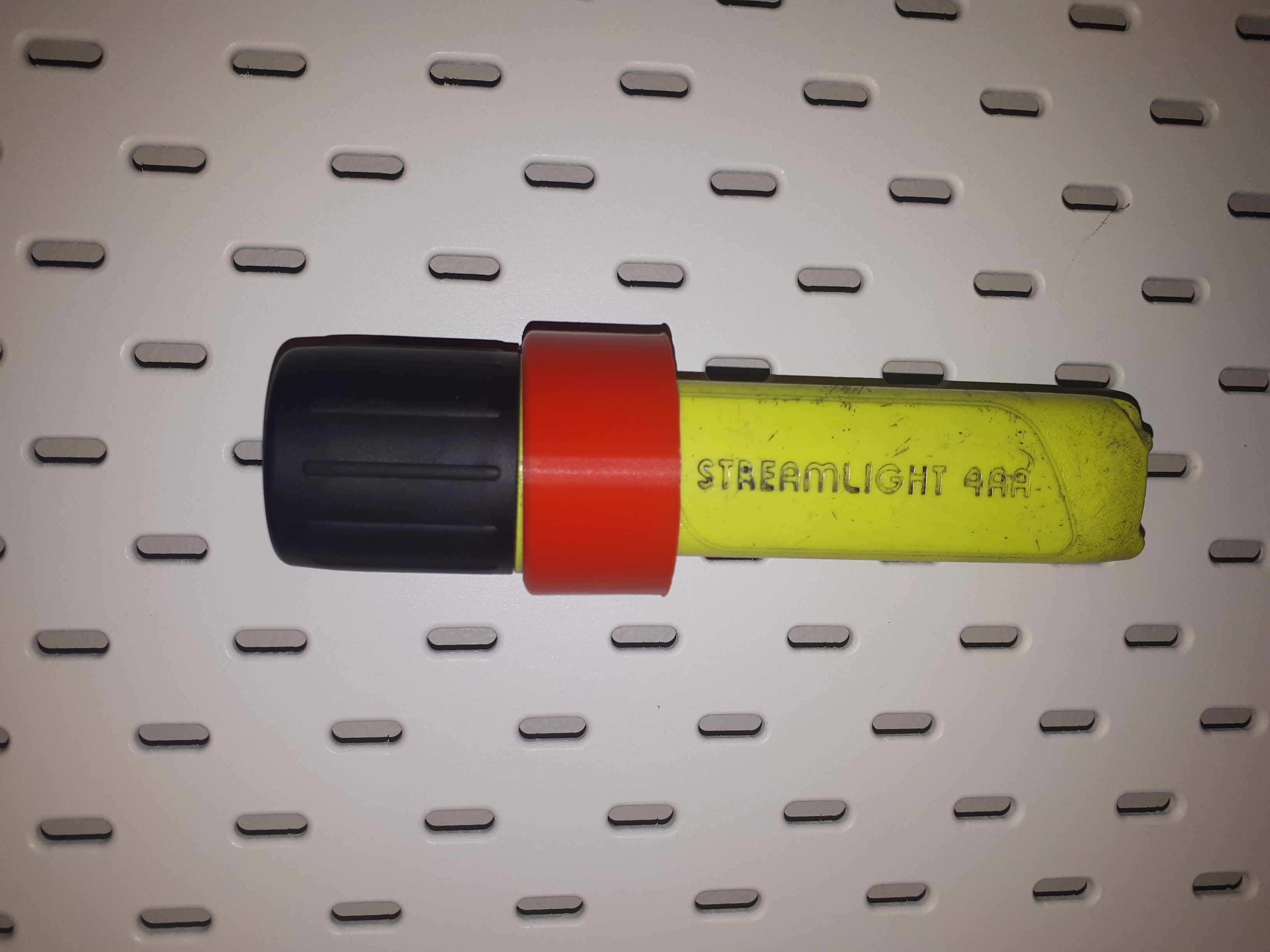 Streamlight 4AA Skadis Mount