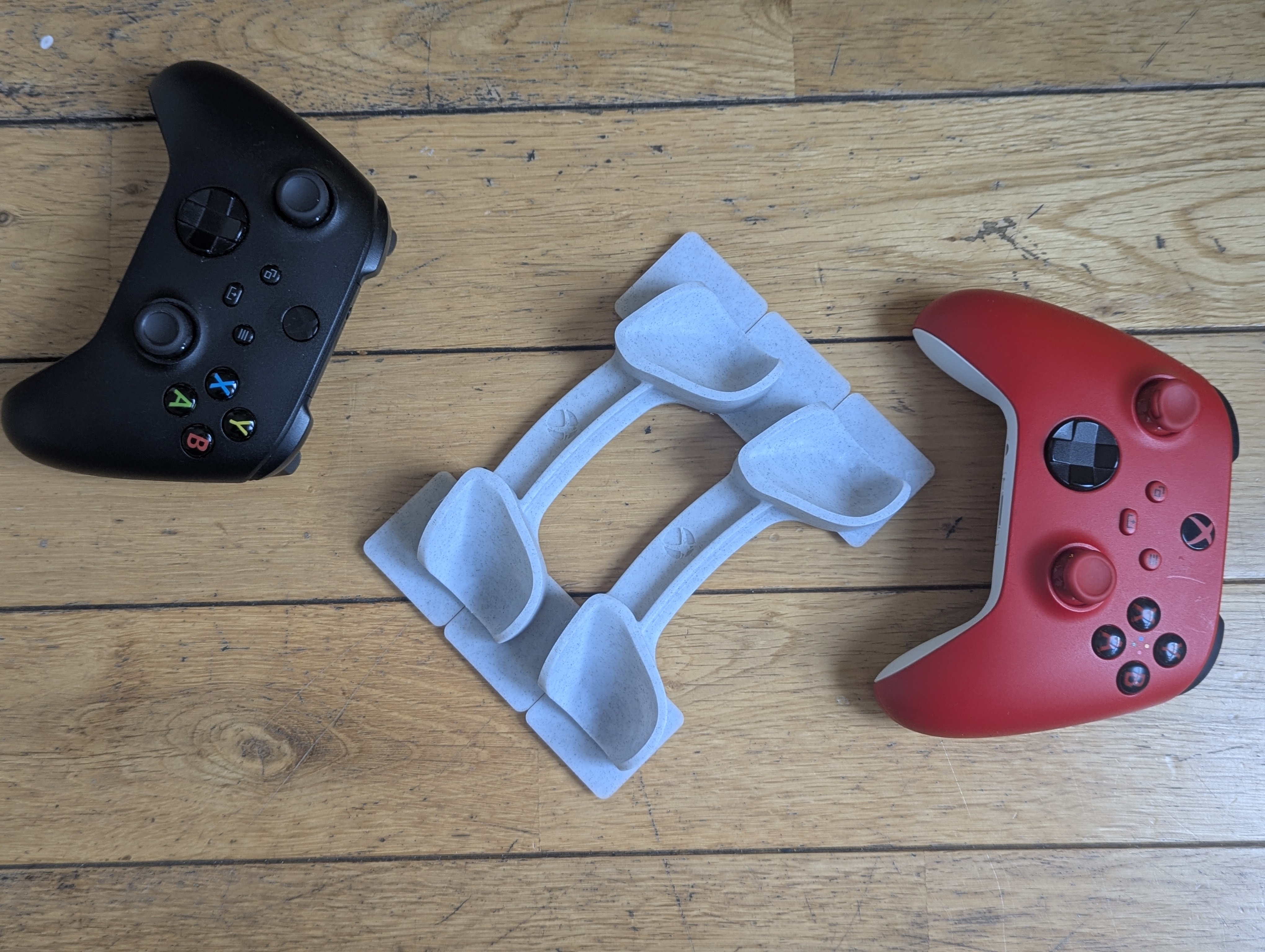 Xbox Dual Controller Stand on Gridfinity plate — miniatura 2