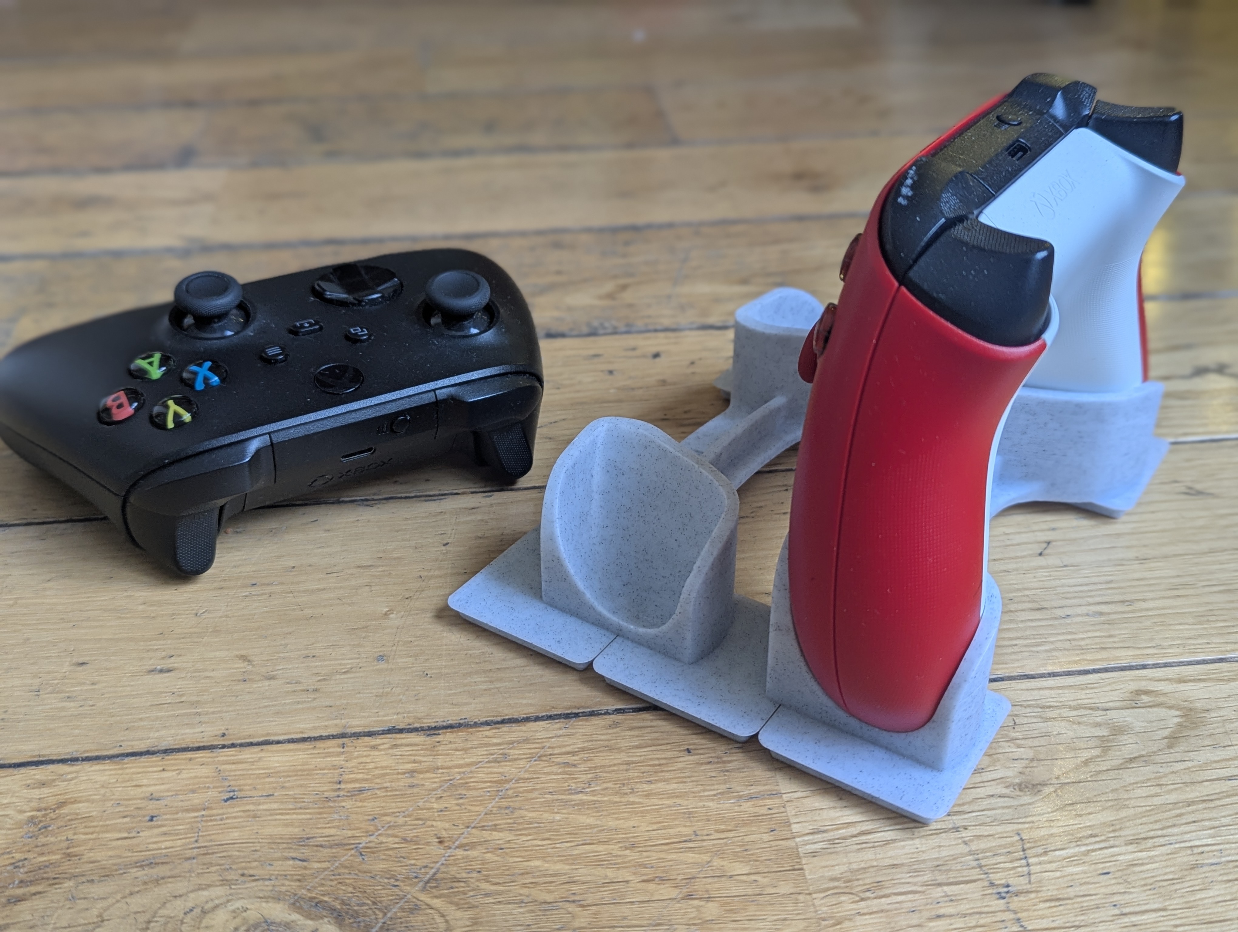 Xbox Dual Controller Stand on Gridfinity plate