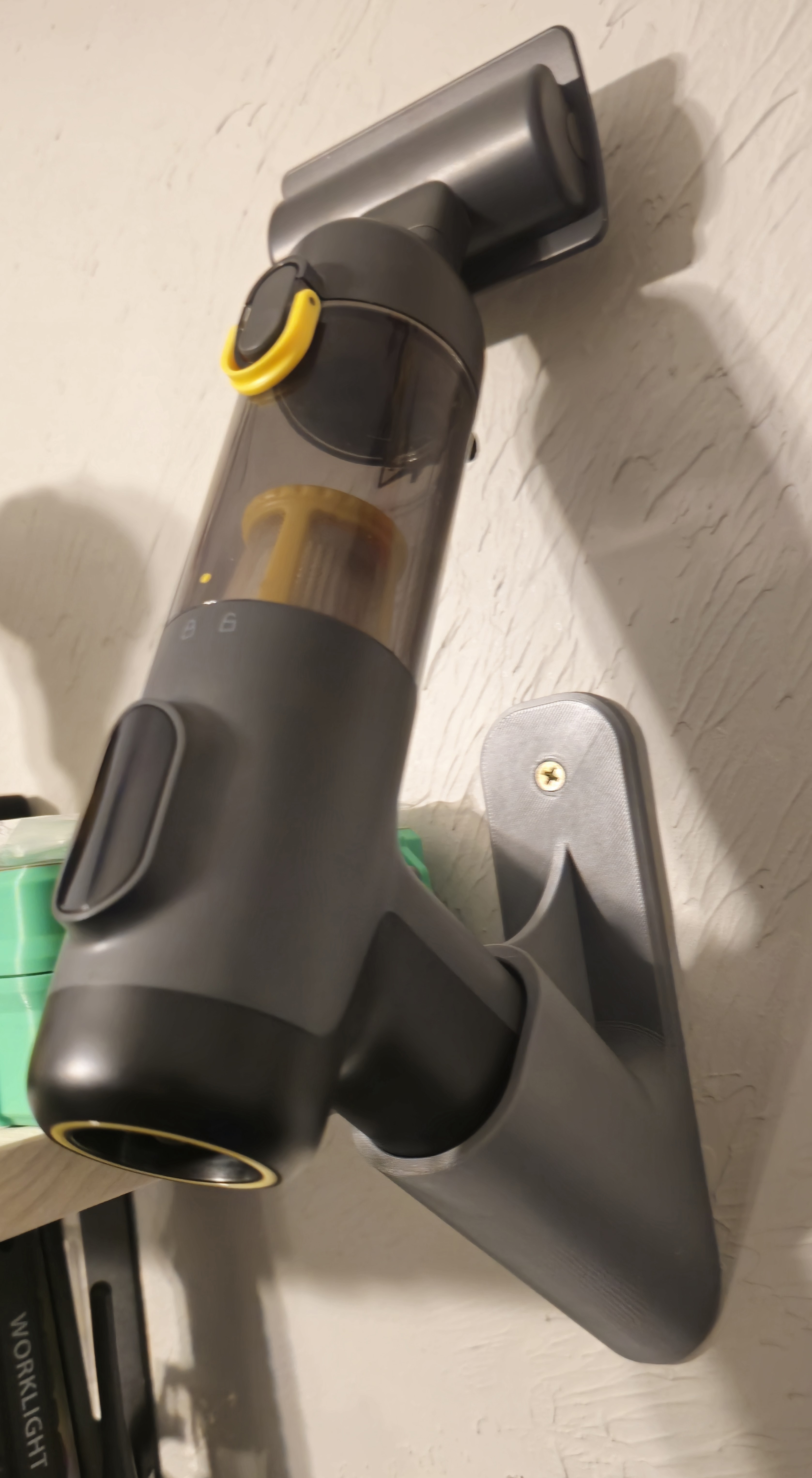 Fanttik Vaccum wall mount