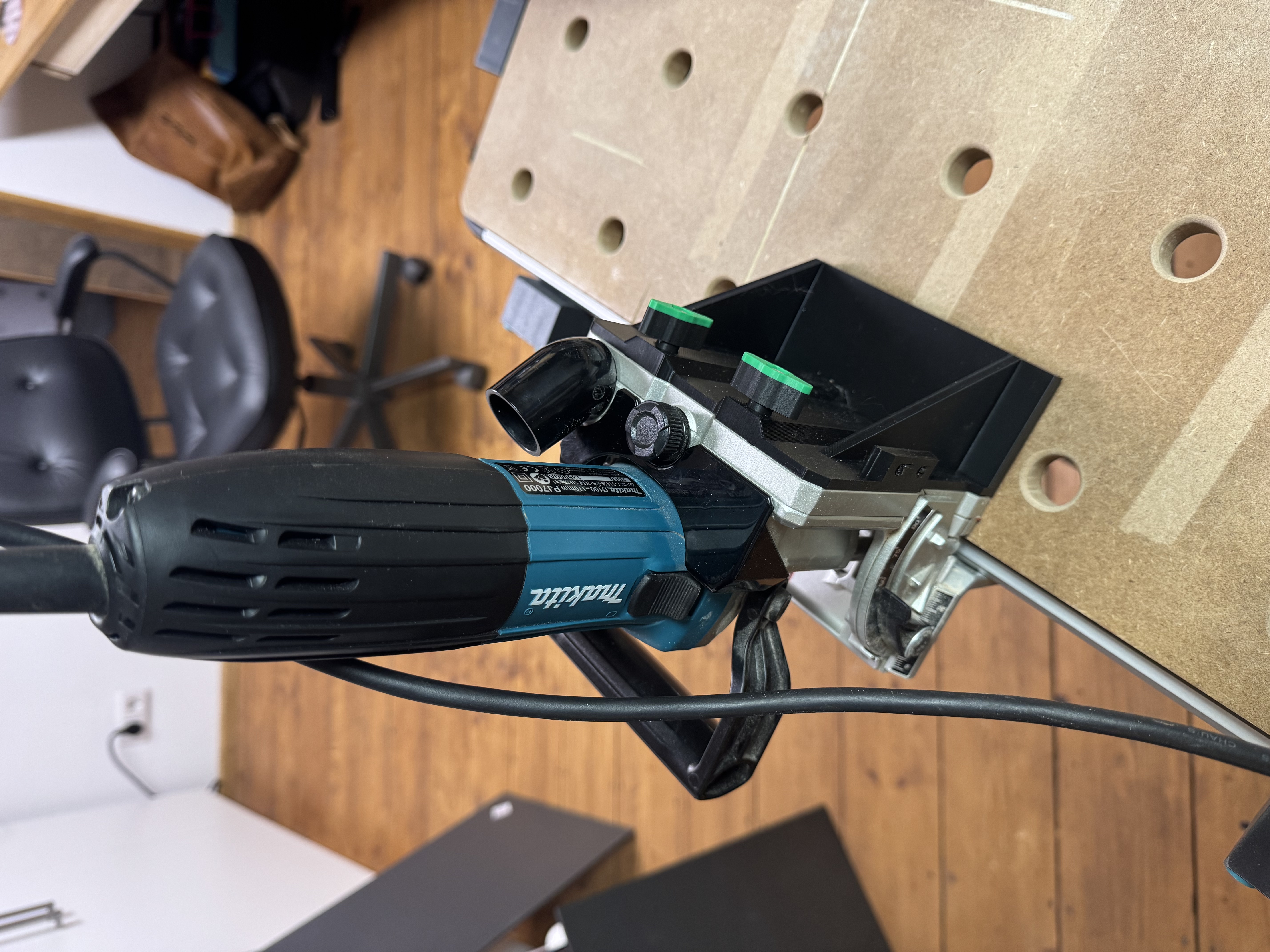 Makita Biscuit PJ7000 additional fence