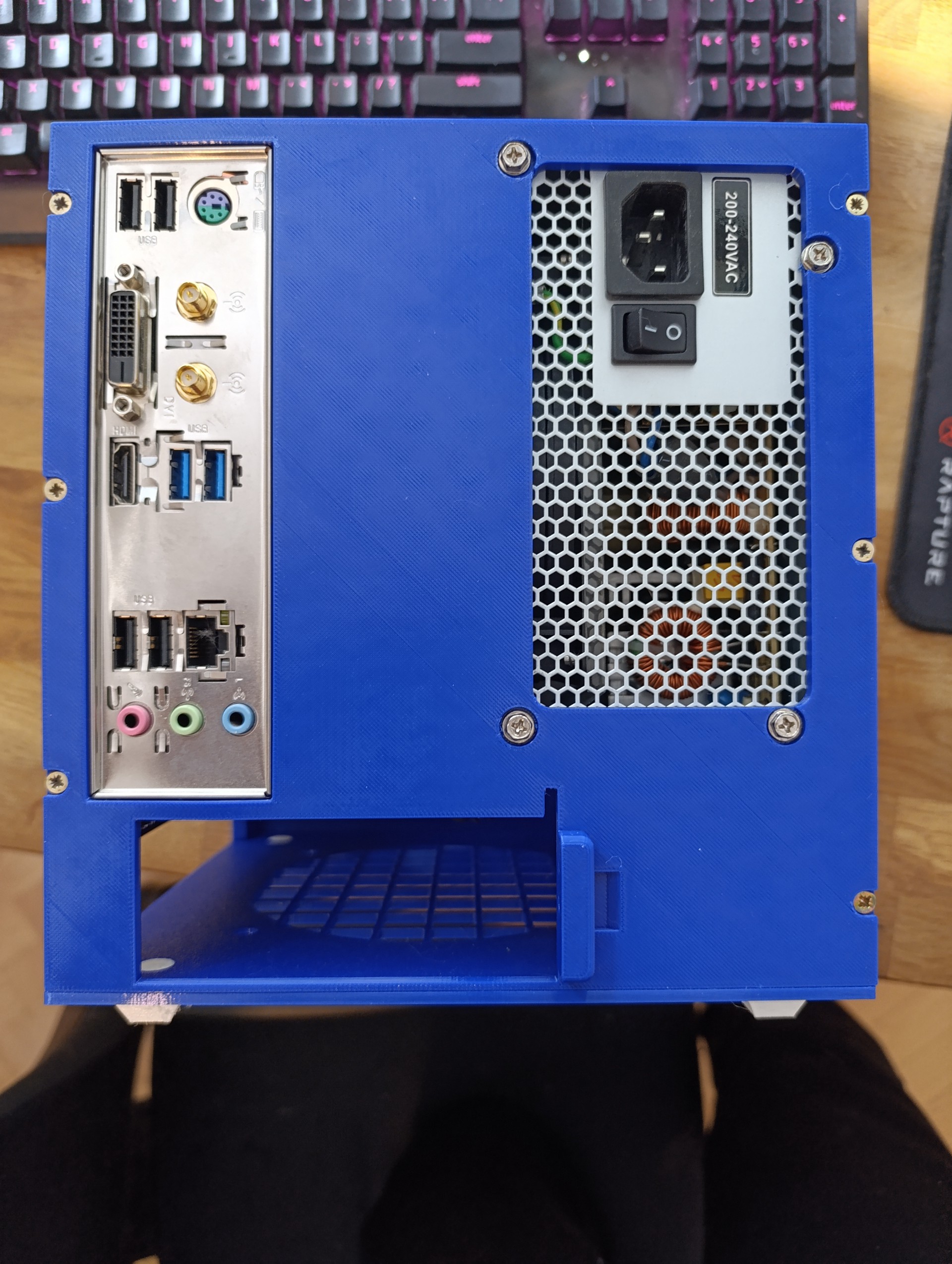 Clean vented cube - ATX PSU plates + more