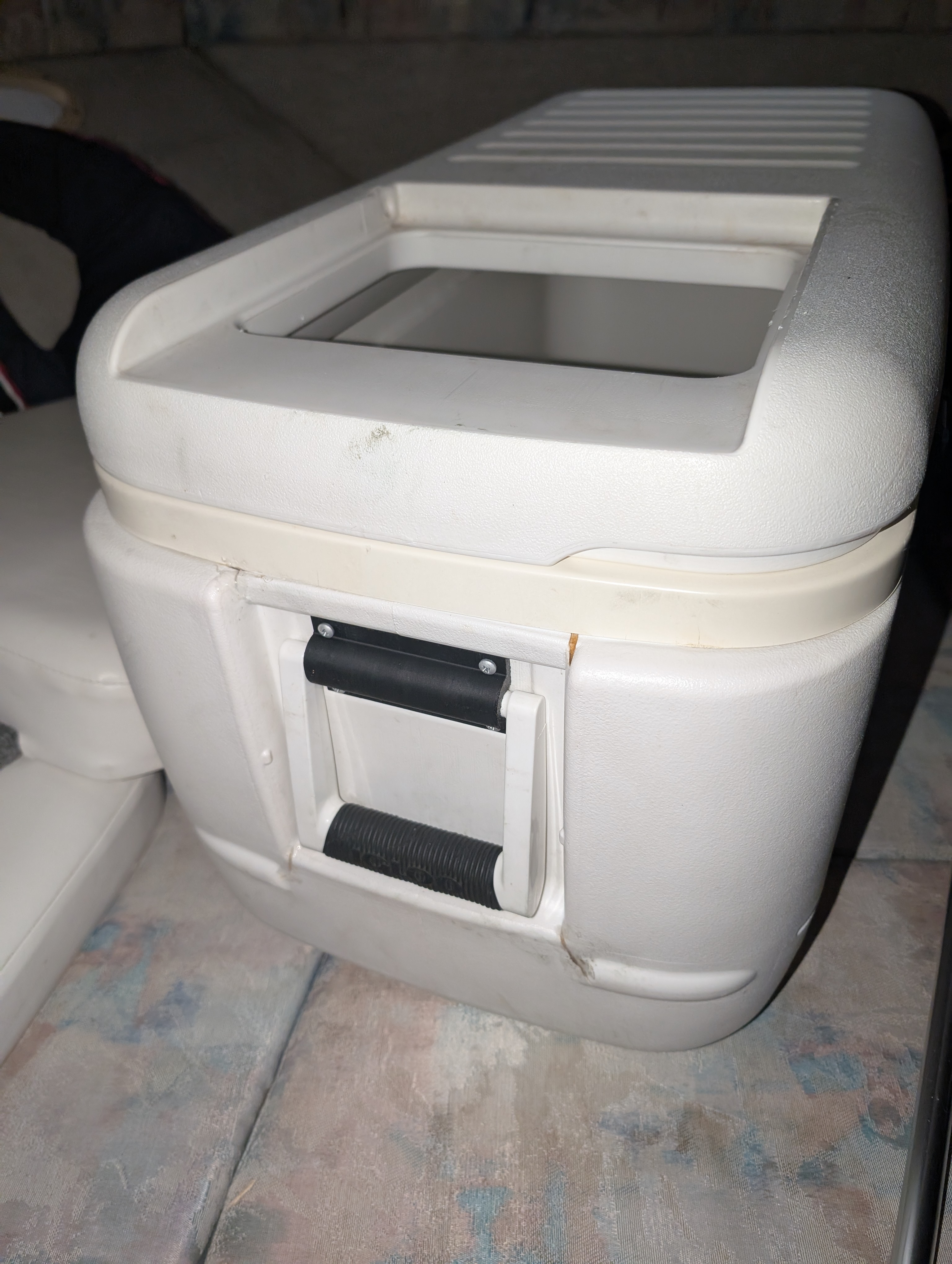 Igloo Marine Cooler Replacement Bracket