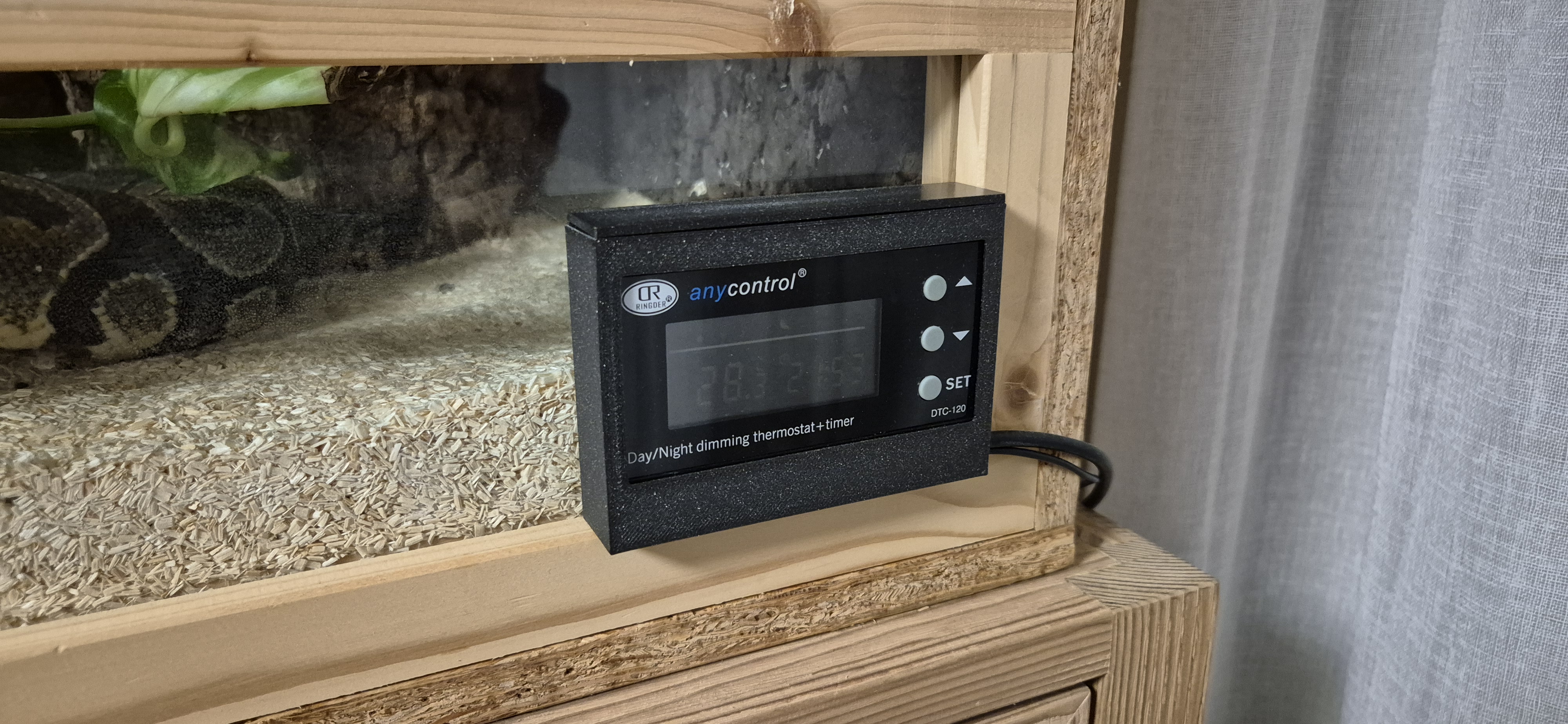 Thermostat V3PRO _ Hülle