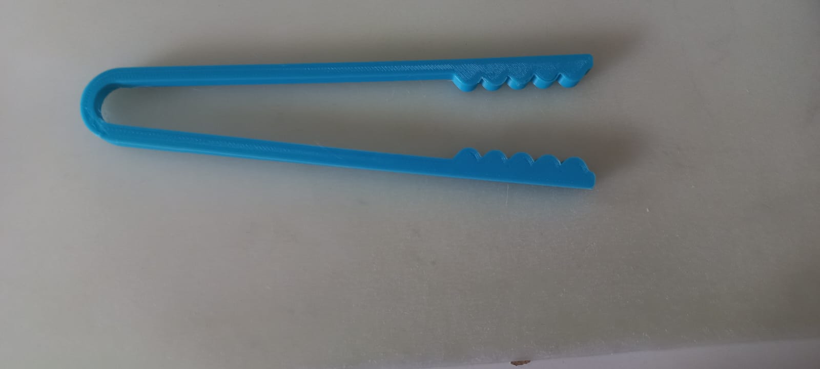 Movable attached chopsticks