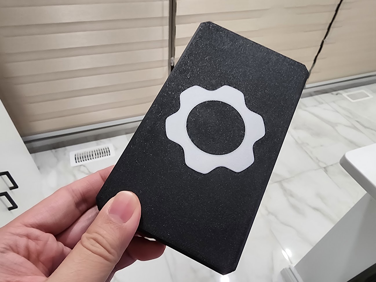 Framework Laptop Expansion Card Hinged Case - Enclosed Magnets