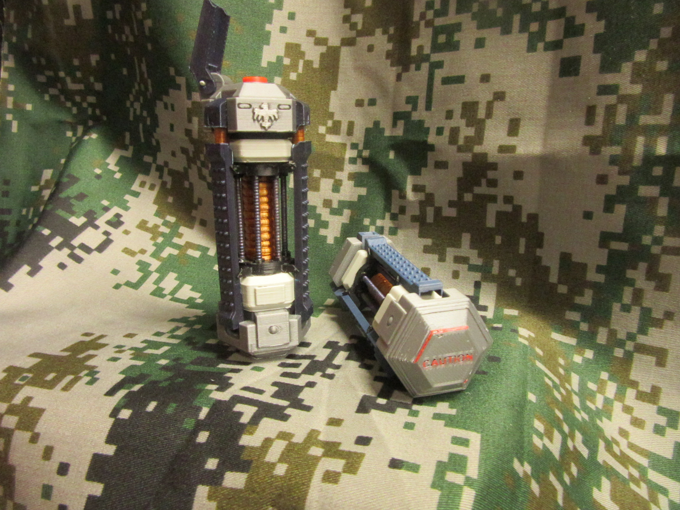 Star Ship Troopers-electric grenade