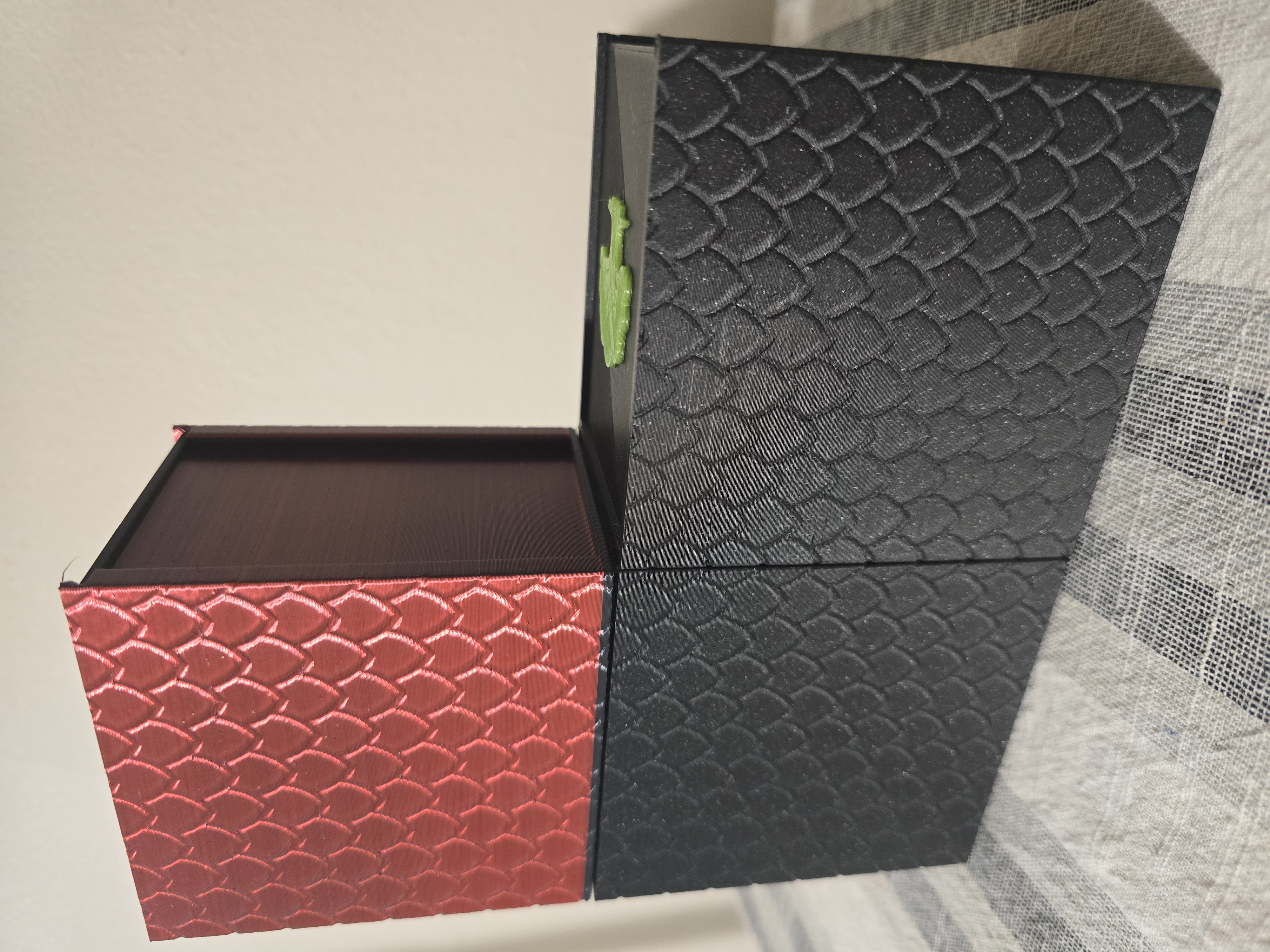 MtG - Commander Deck Box (Compact/Stackable) - Holds 100 Standard Cards — miniatura 10