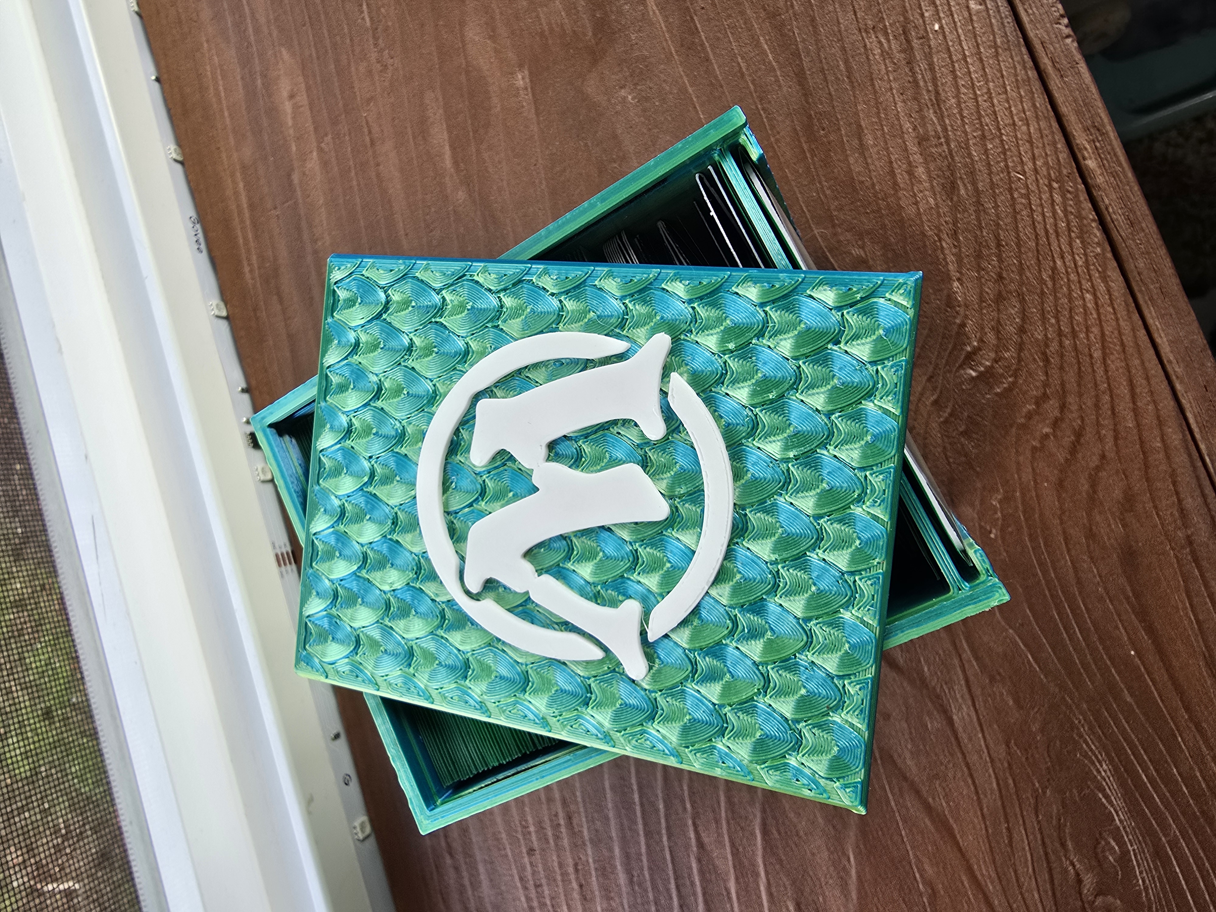 MtG - Commander Deck Box (Compact/Stackable) - Holds 100 Standard Cards — miniatura 5