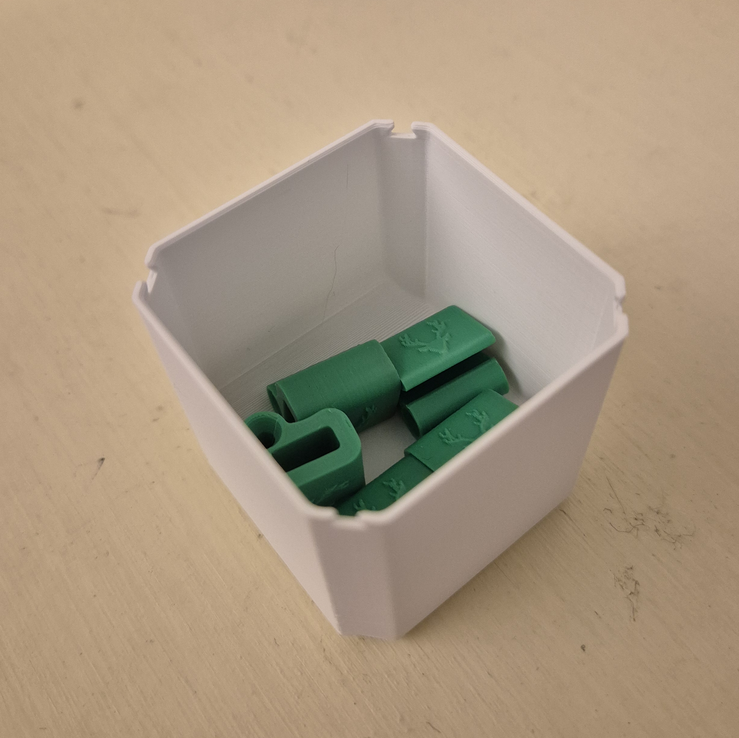 1x1x1 - Bin - Multibin Insert Rounded Bottom
