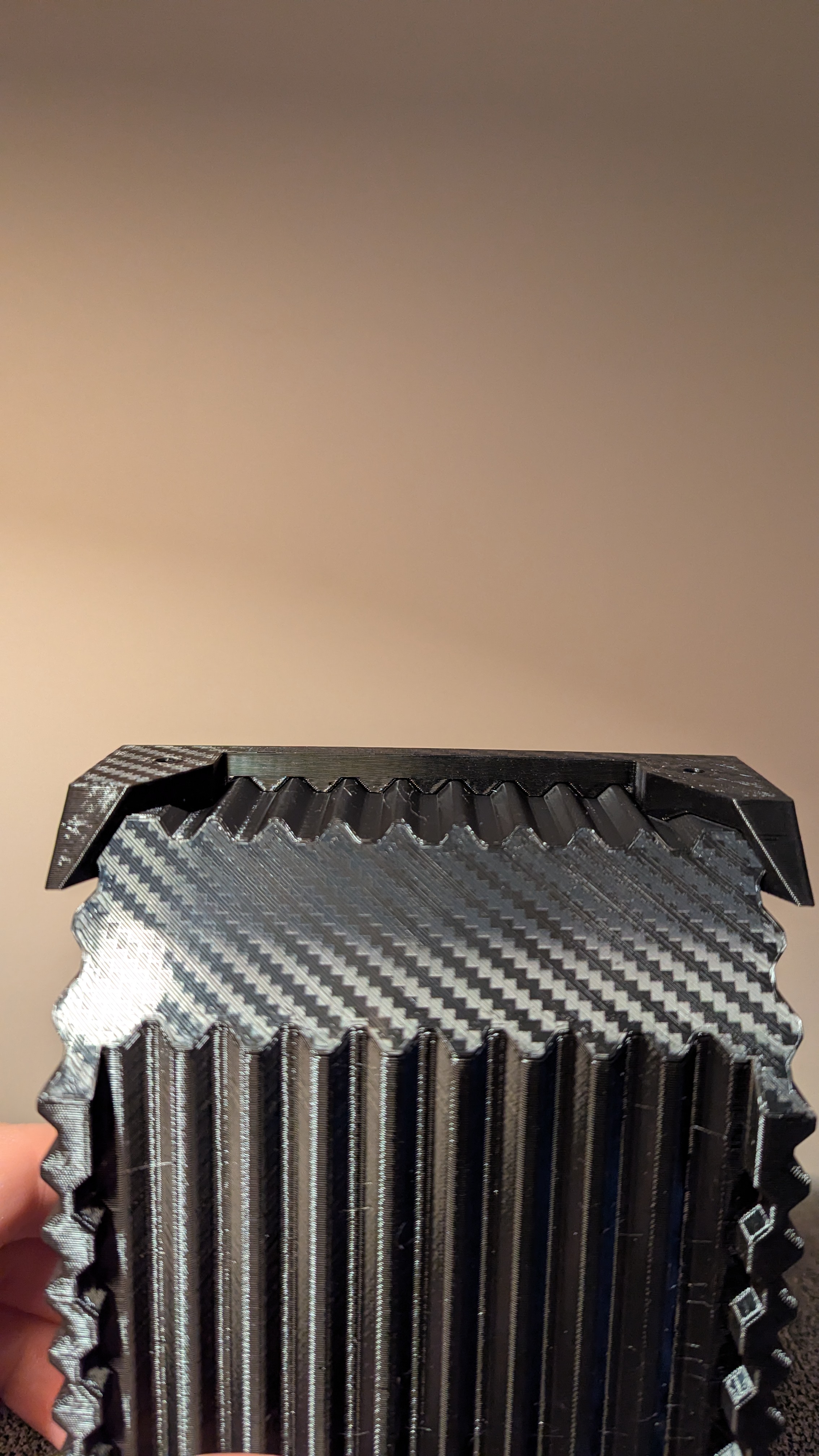 Miniatura 3 do modelo 3D Wall mount for Stackable Storage Bin, Vase Mode
