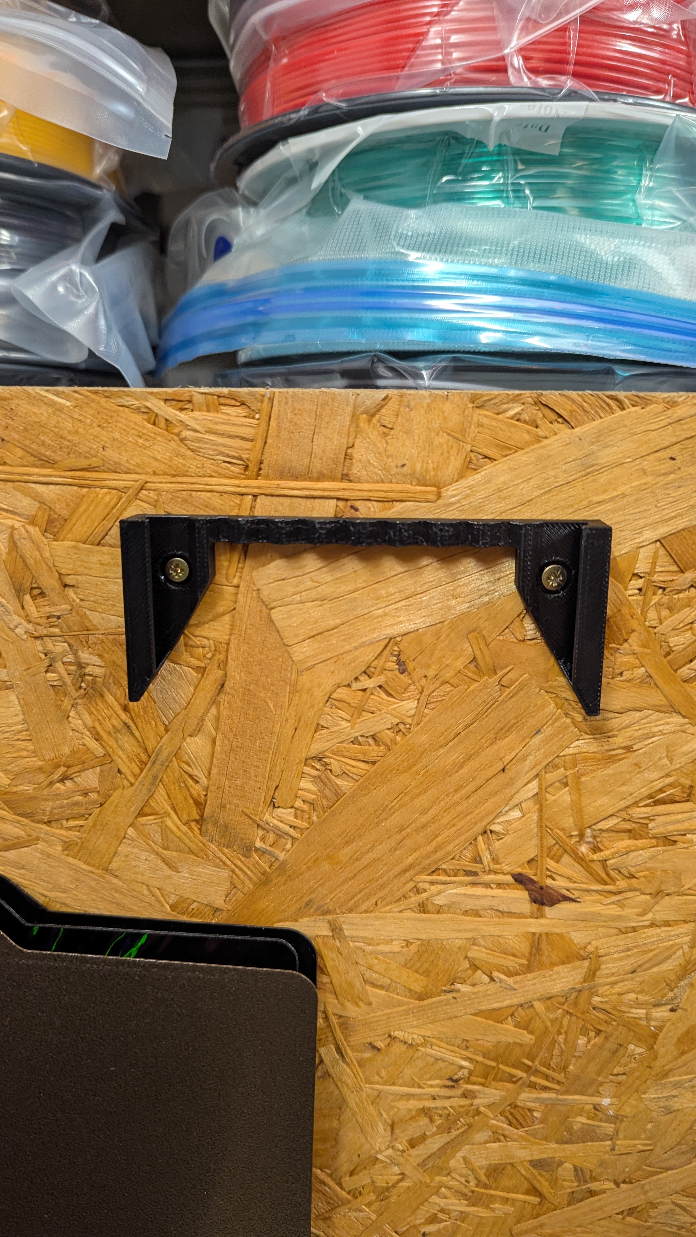 Wall mount for Stackable Storage Bin, Vase Mode