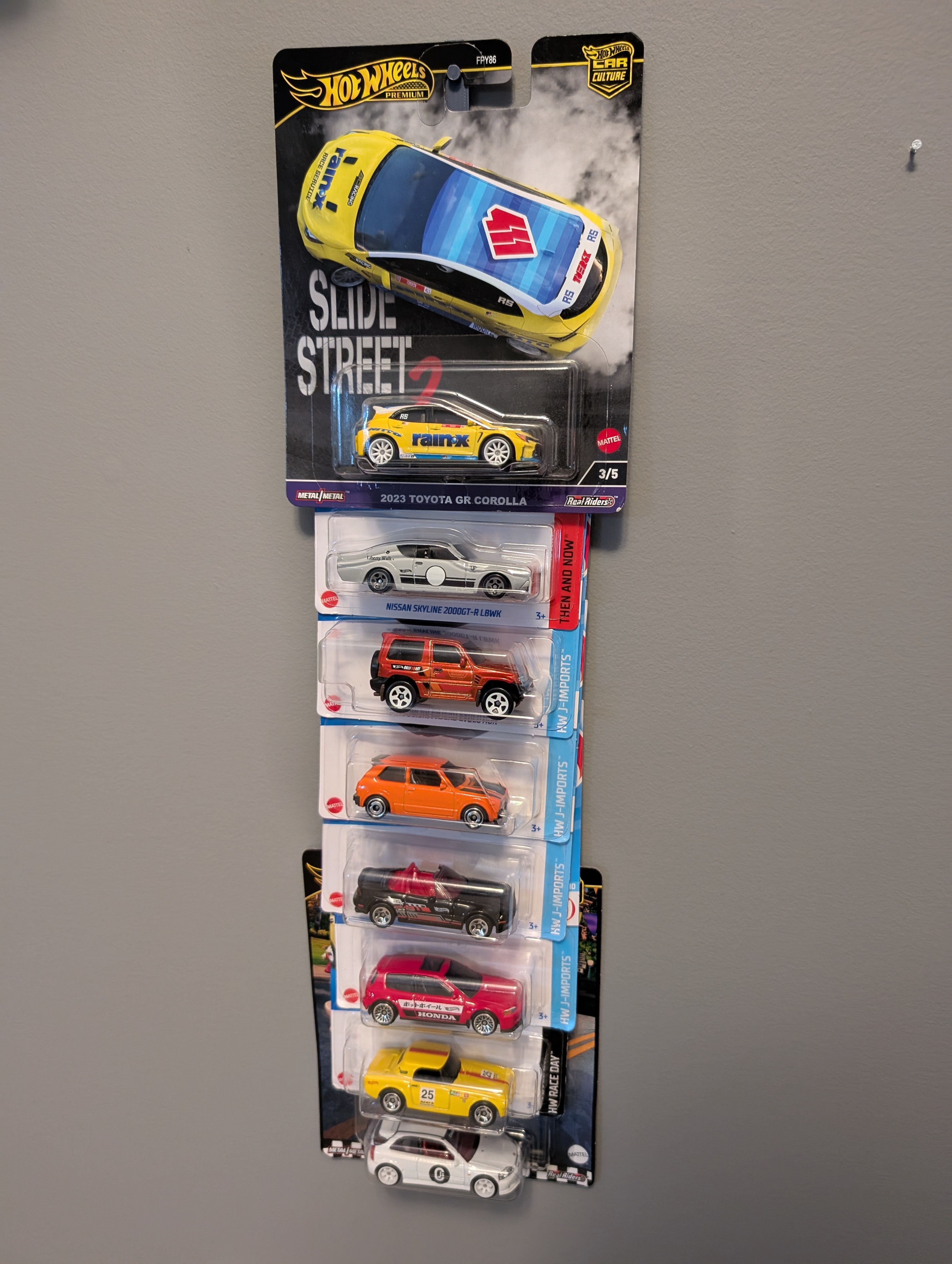 Model car wall holder - Hot Wheel Display