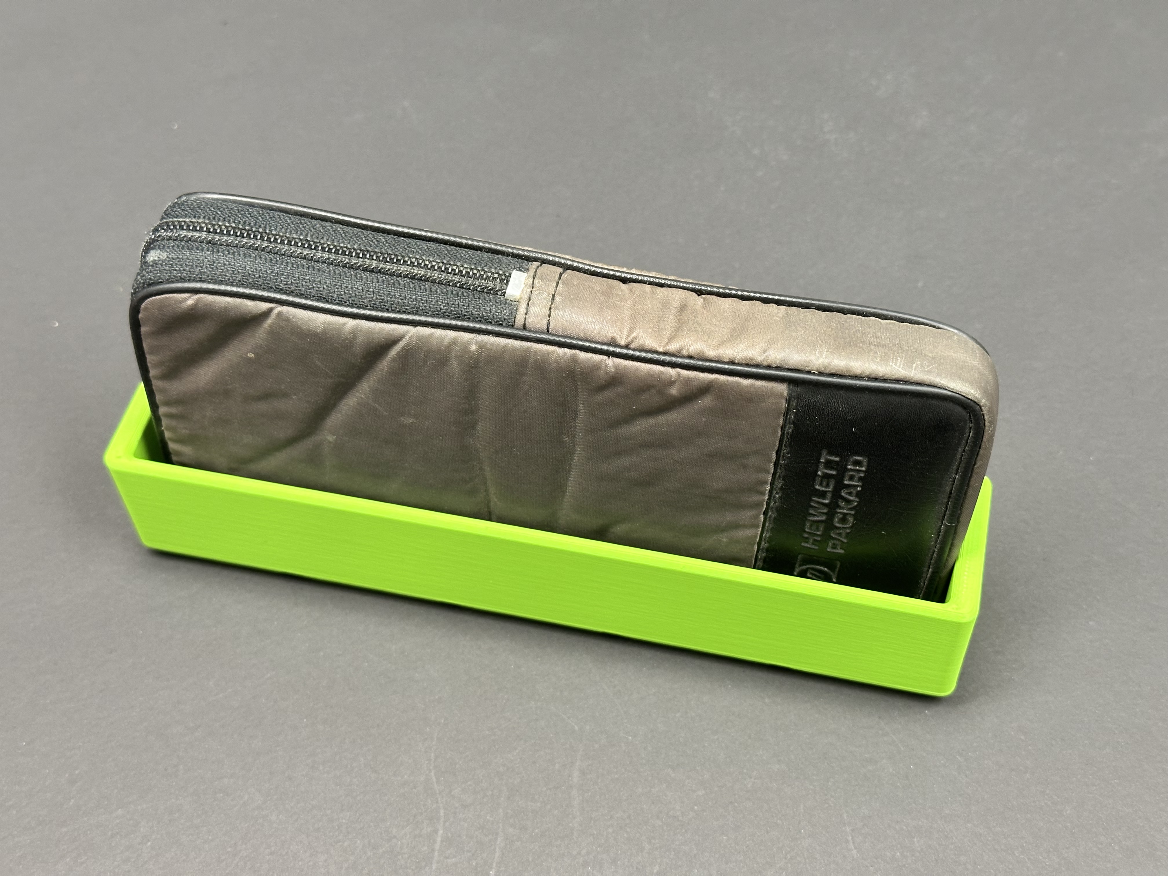 HP48G Calculator Holder (Gridfinity compatible)