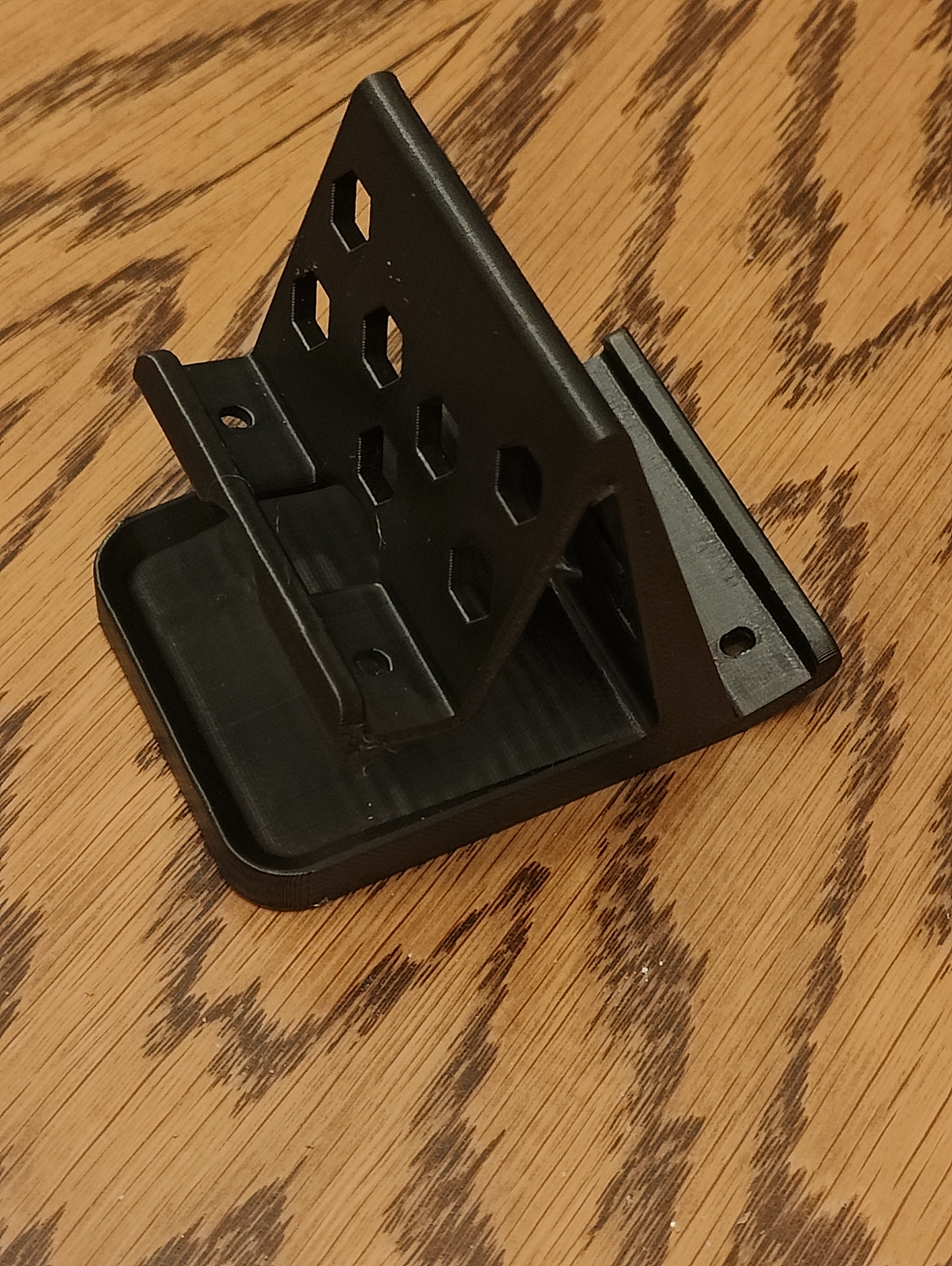 Simplified Phone Stand