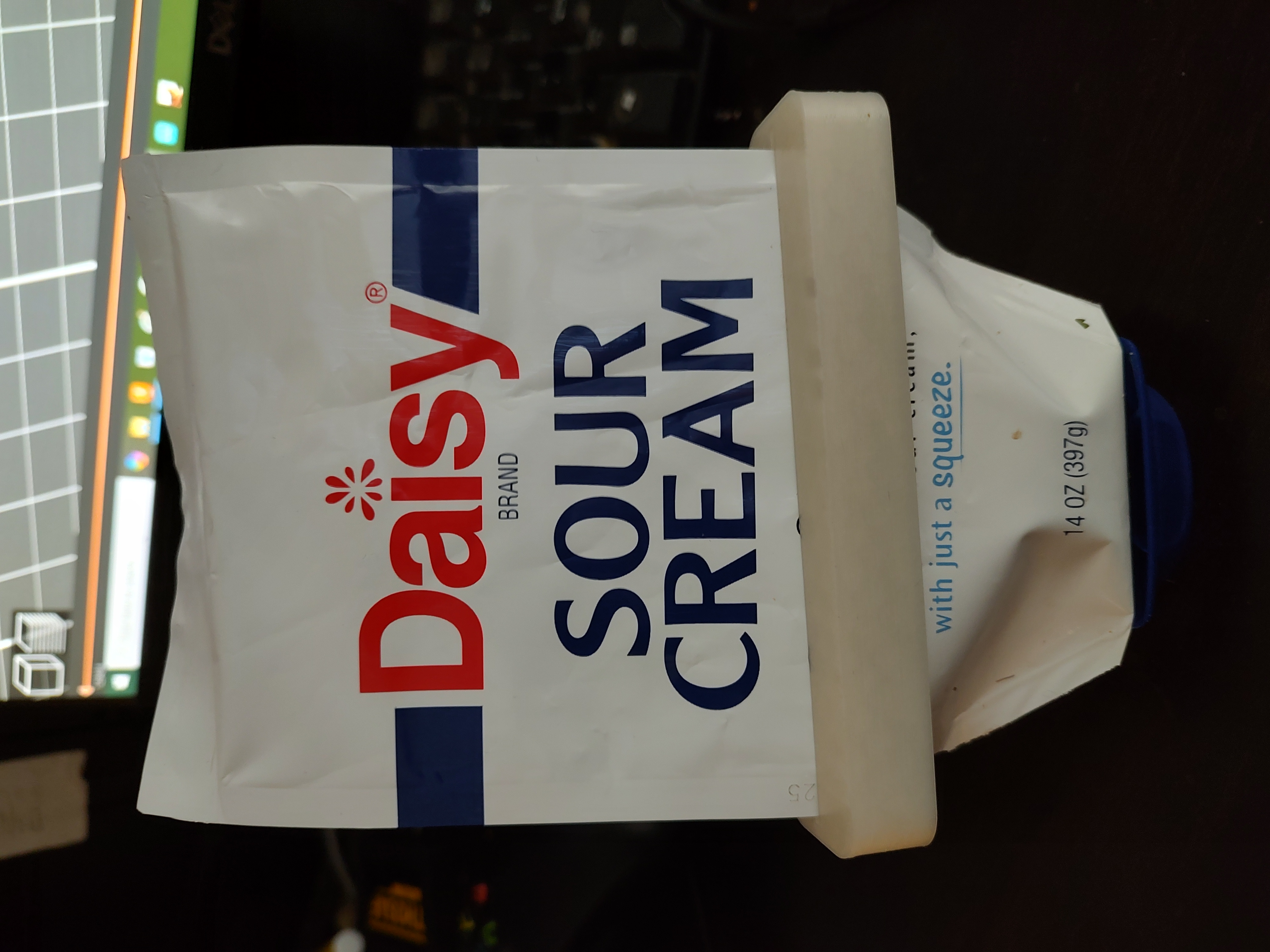 Daisy Sour Cream Squeezer for Squeeze bottle