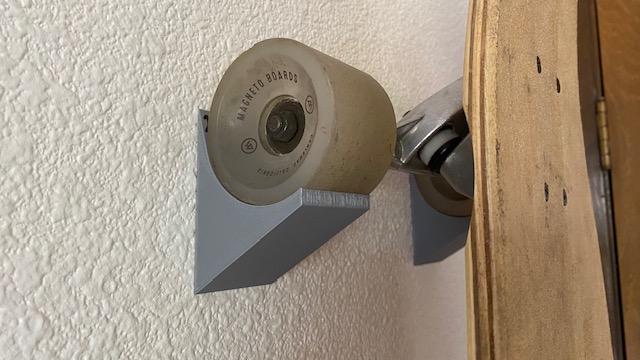 Longboard 70mm Wheel Wall Mount Storage