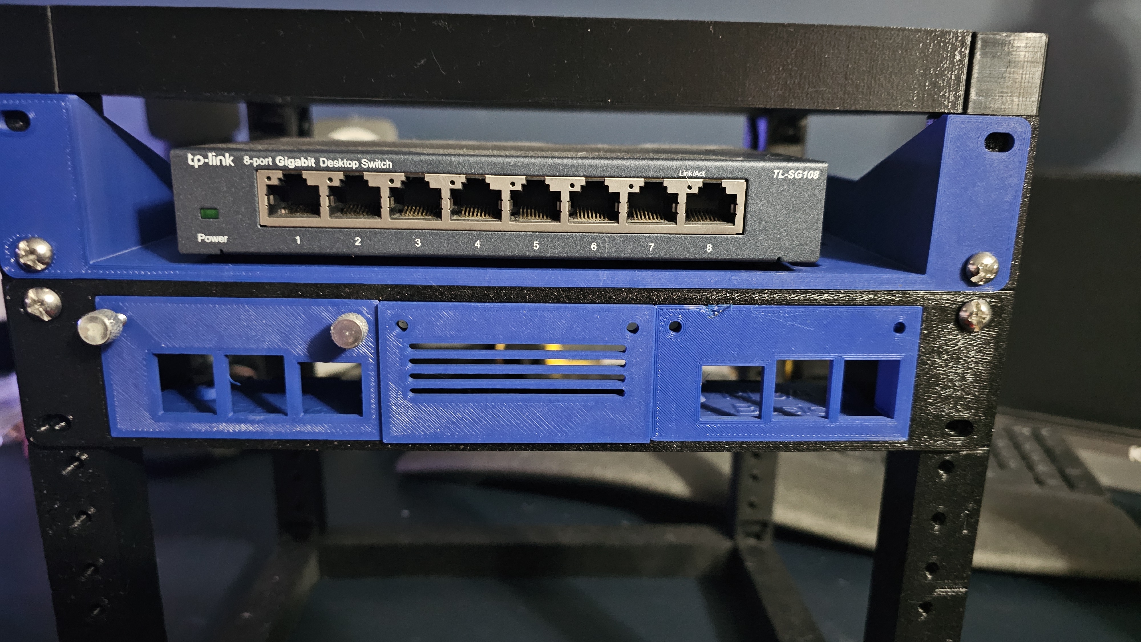 10" 1U Raspberry Pi Rack - Draft