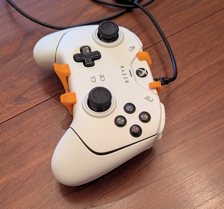 RAZR Wolverine Wired Controller Mount — thumbnail 2