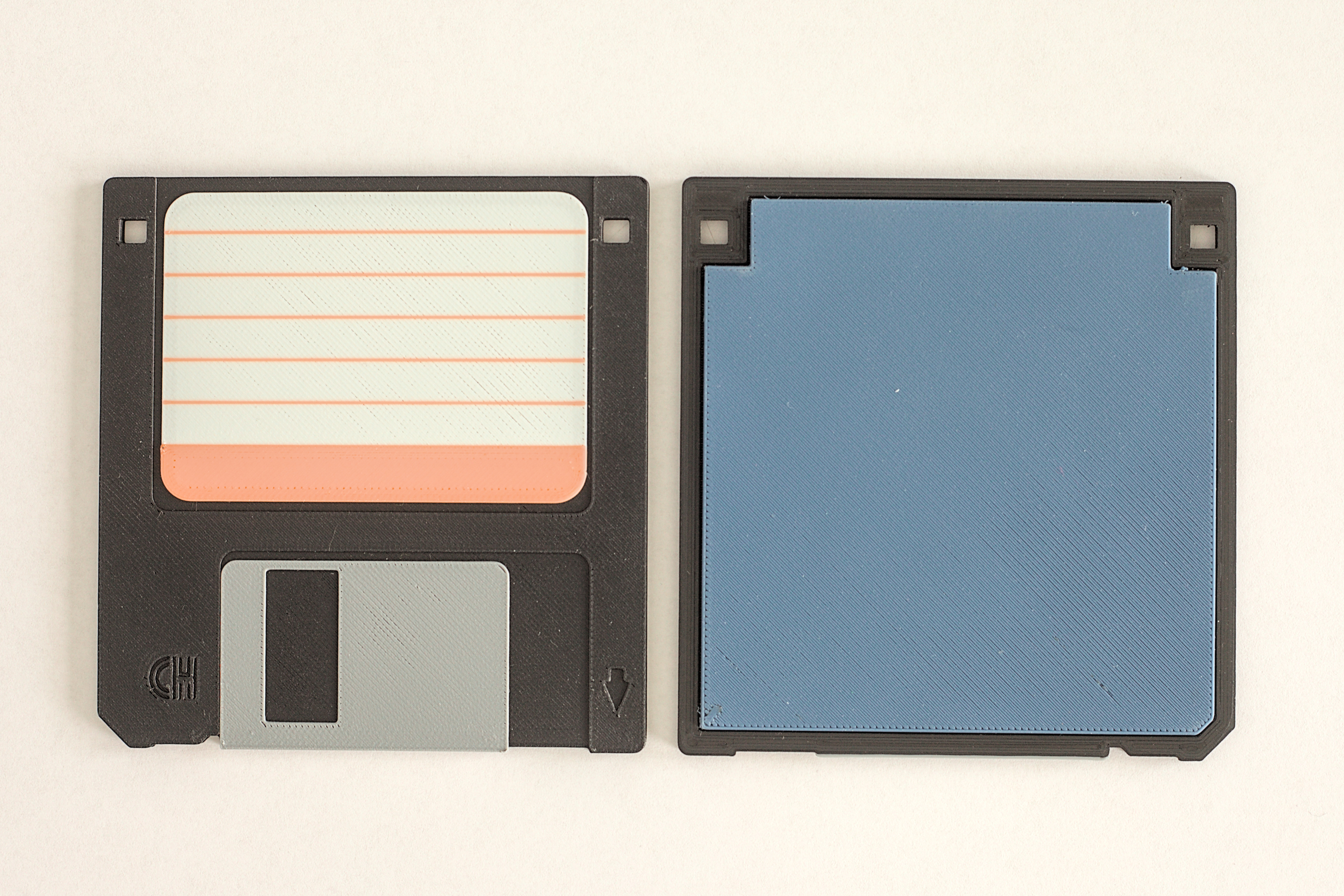Miniatura 4 do modelo 3D Floppy Disk Coaster