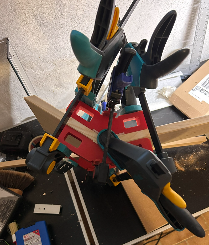 135° Clamp