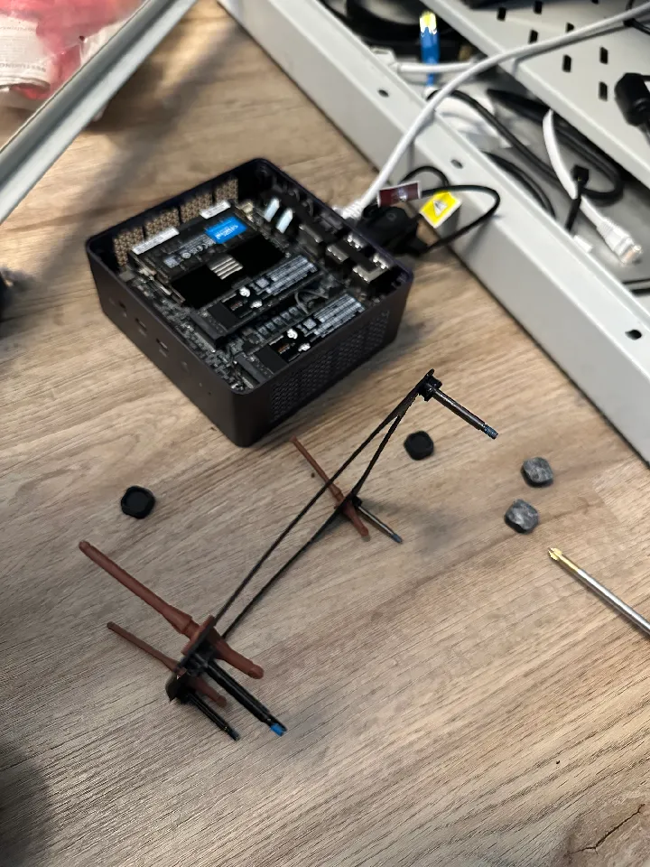 Adapter minisforum um790 pro - noctua 120mm fan (e.g. NF-A12x25 5V