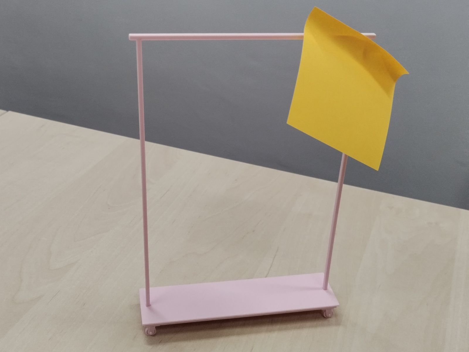 Miniatura 3 do modelo 3D Mini Clothes Rack / Stand for Paper Notes