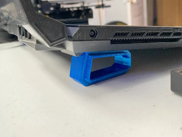 Laptop riser